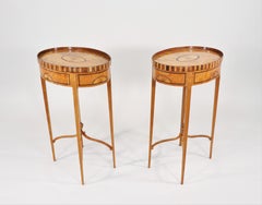 Pair of circa 1820 George III Hepplewhite Style Oval Side Tables