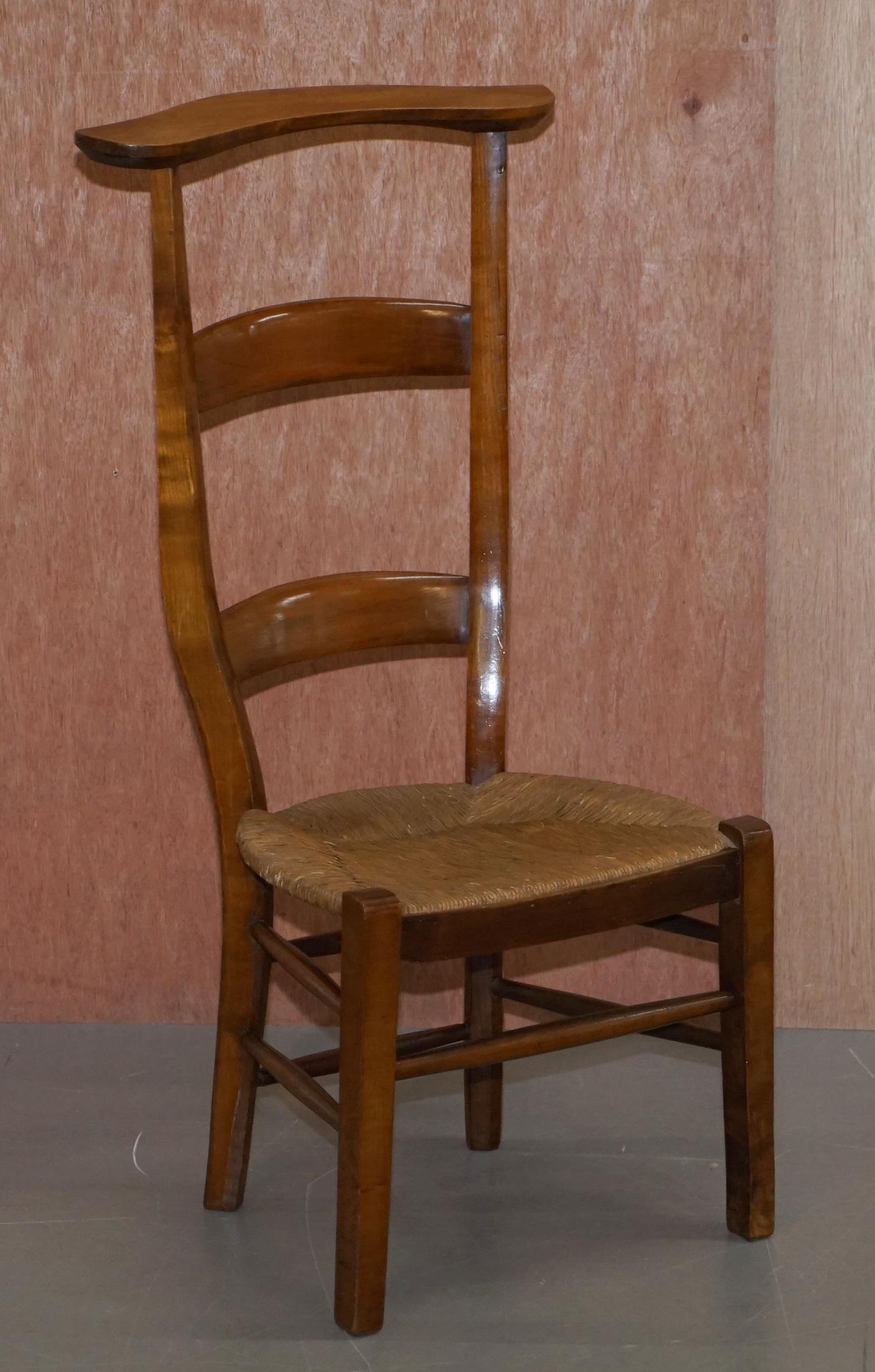 We are delighted to offer for sale this stunning pair of early 19th century Prie Dieu chairs made with solid walnut frames and the original thatched sears

A great pair of occasional chairs, they were originally designed as prayer chairs and are