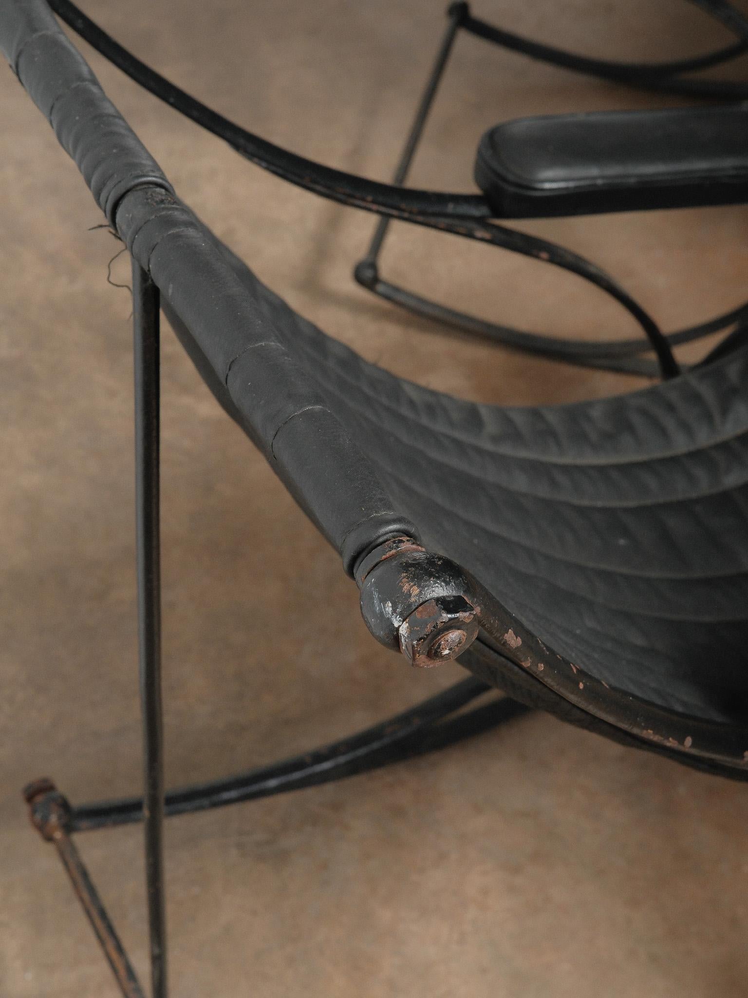 Métal Pair of Circa 1850 Peter Cooper Black Leather Rocking Chairs for R.W. Winfield en vente