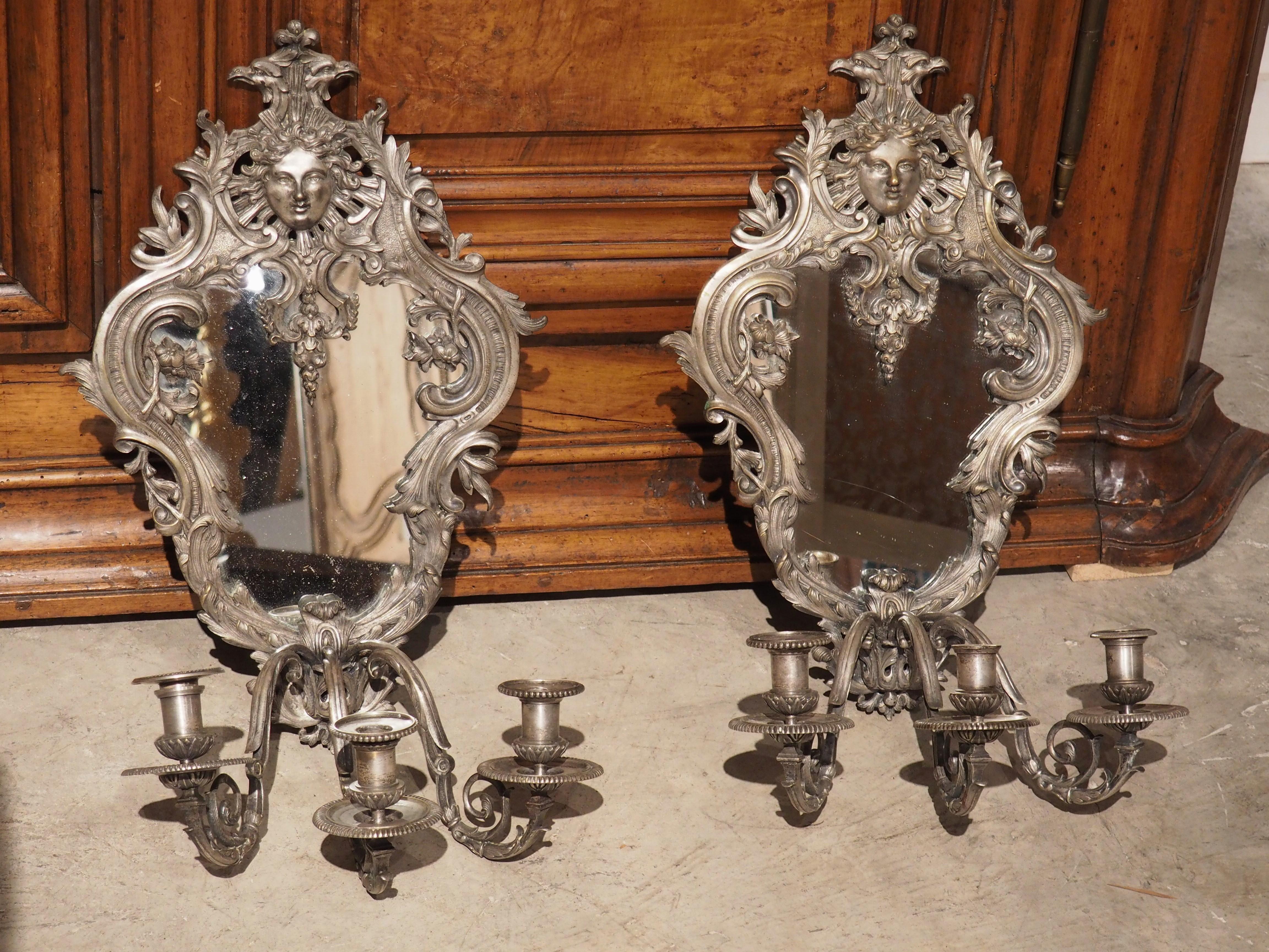 Pair of circa 1850 Régence Style Silvered Bronze Mirrored Sconces from France For Sale 11