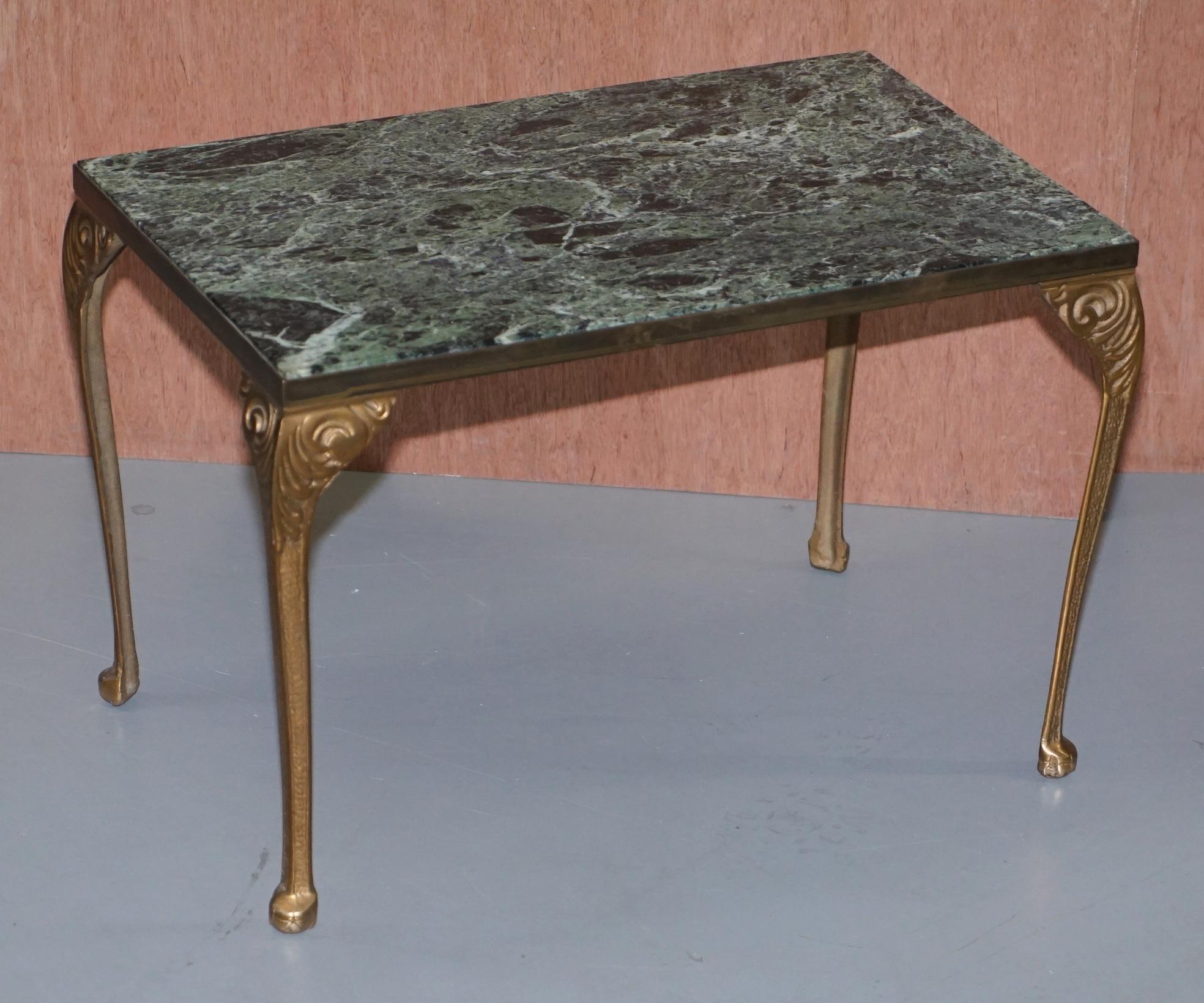 We are delighted to this sublime pair of circa 1900 bronzed frame side tables with thick solid green marble tops

These are a very good looking and well-made pair dating from the early 1900s, they are based on an earlier circa 1910-1920 Regency