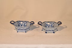 Pareja de "Pájaro chino" Circa 1913. Cuencos con asa