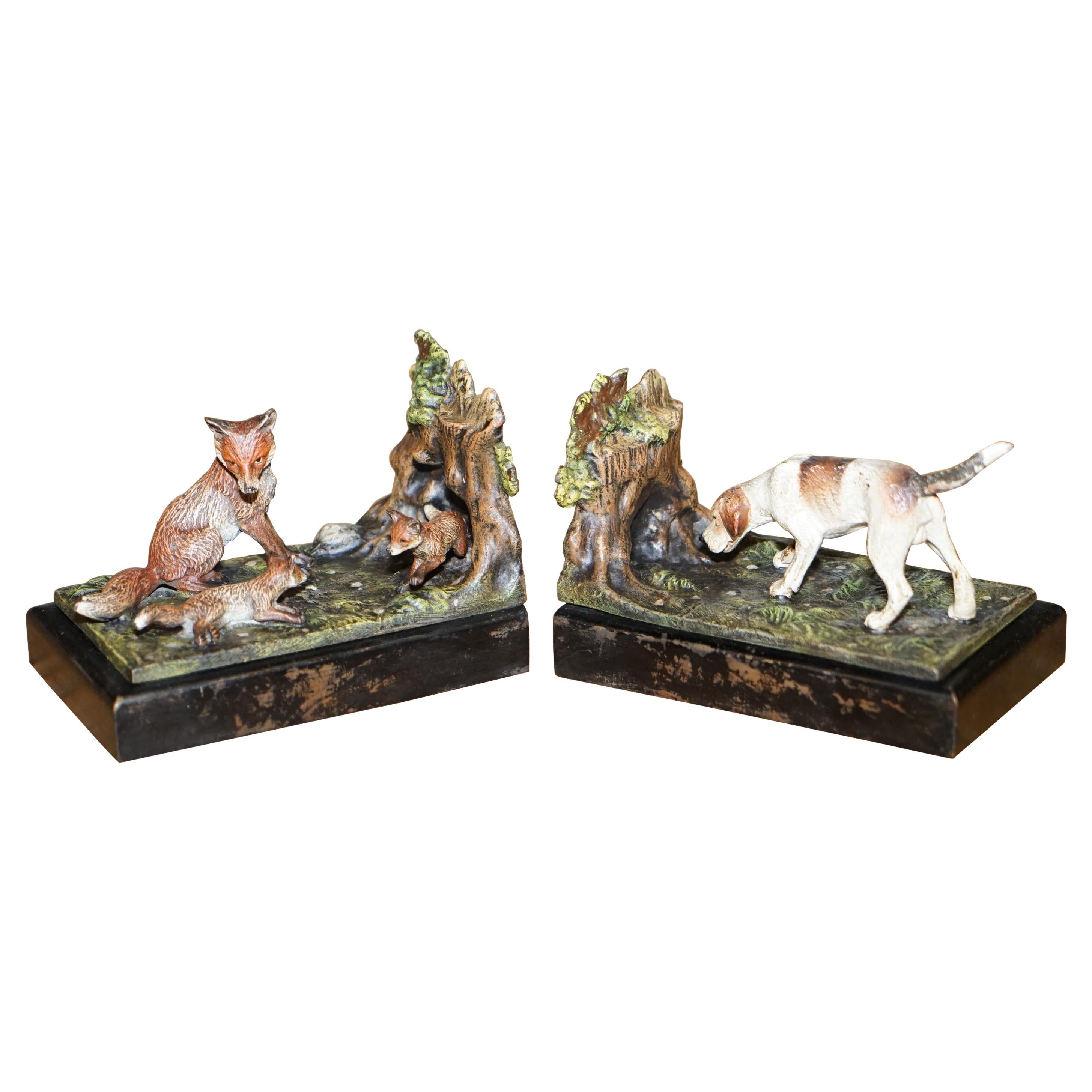 Pair of circa 1920 Austrian Vienna Cold Painted Bronze Bookends Hound & Foxes