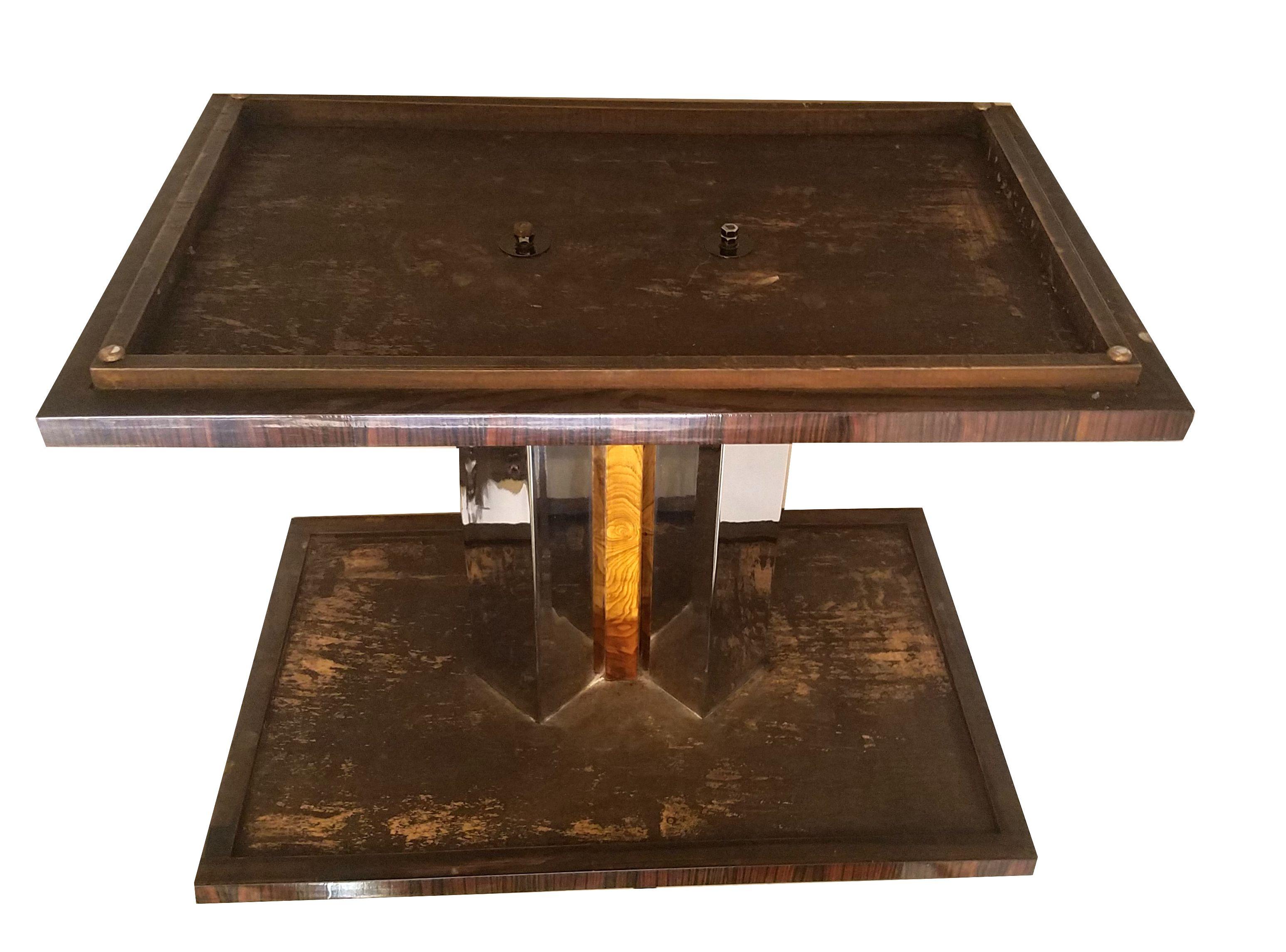 Chrome Paire de tables d'extrémité Art Déco en ronce de bois en vente