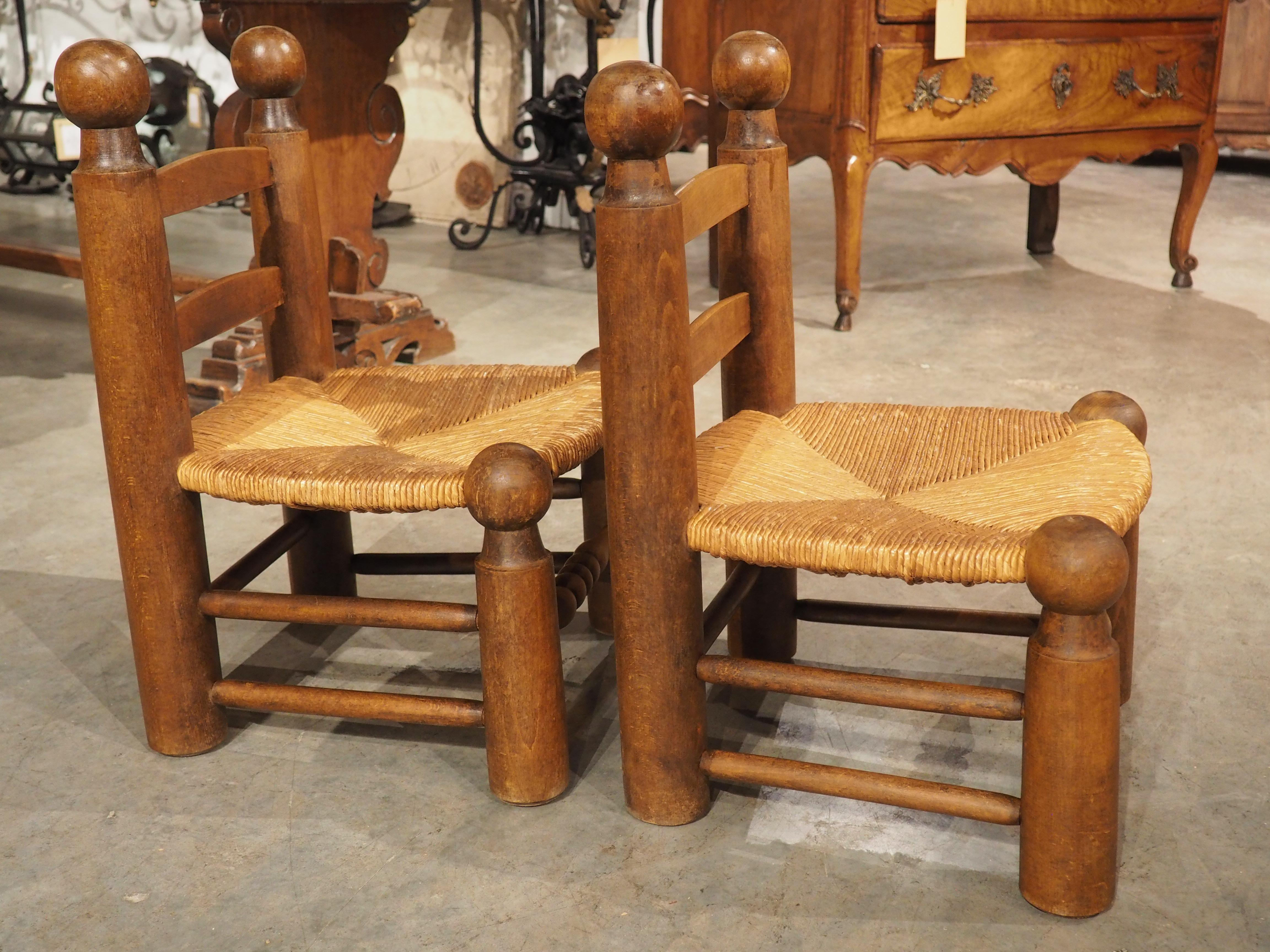 Pair of Circa 1940 French Low Fireplace Chairs in Carved Beech and Rush For Sale 1