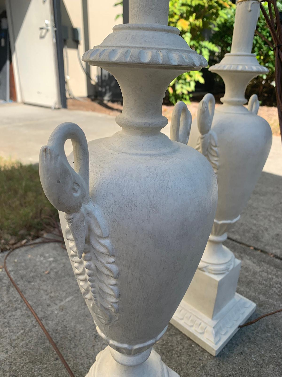 Pair of circa 1940s Italian Neoclassical Custom Painted Lamps, Swan Motif In Good Condition In Atlanta, GA