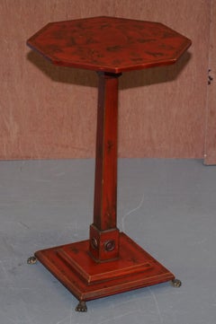 Pair of circa 1940s Red Lacquered Chinese Chinoiserie Side Lamp End Wine Tables