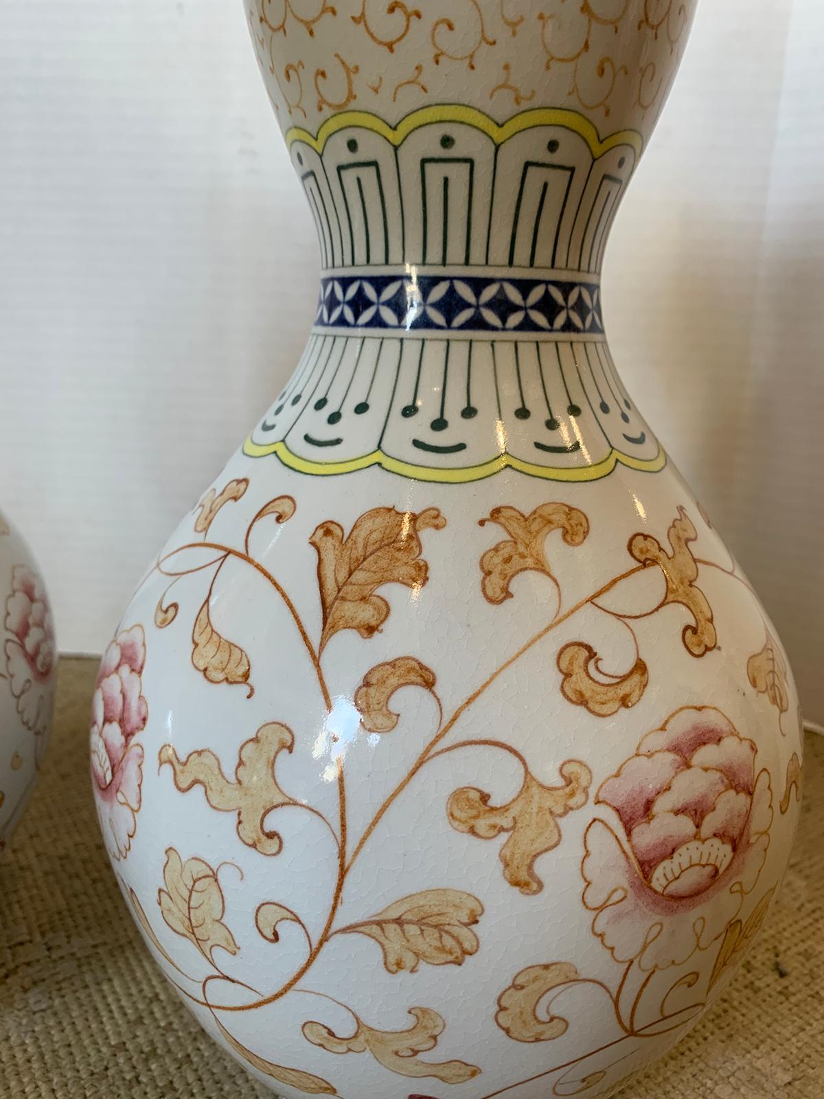 Pair of circa 1975 Chinese Hand Painted Double Gourd Vases Made in Taiwan R.O.C. 3