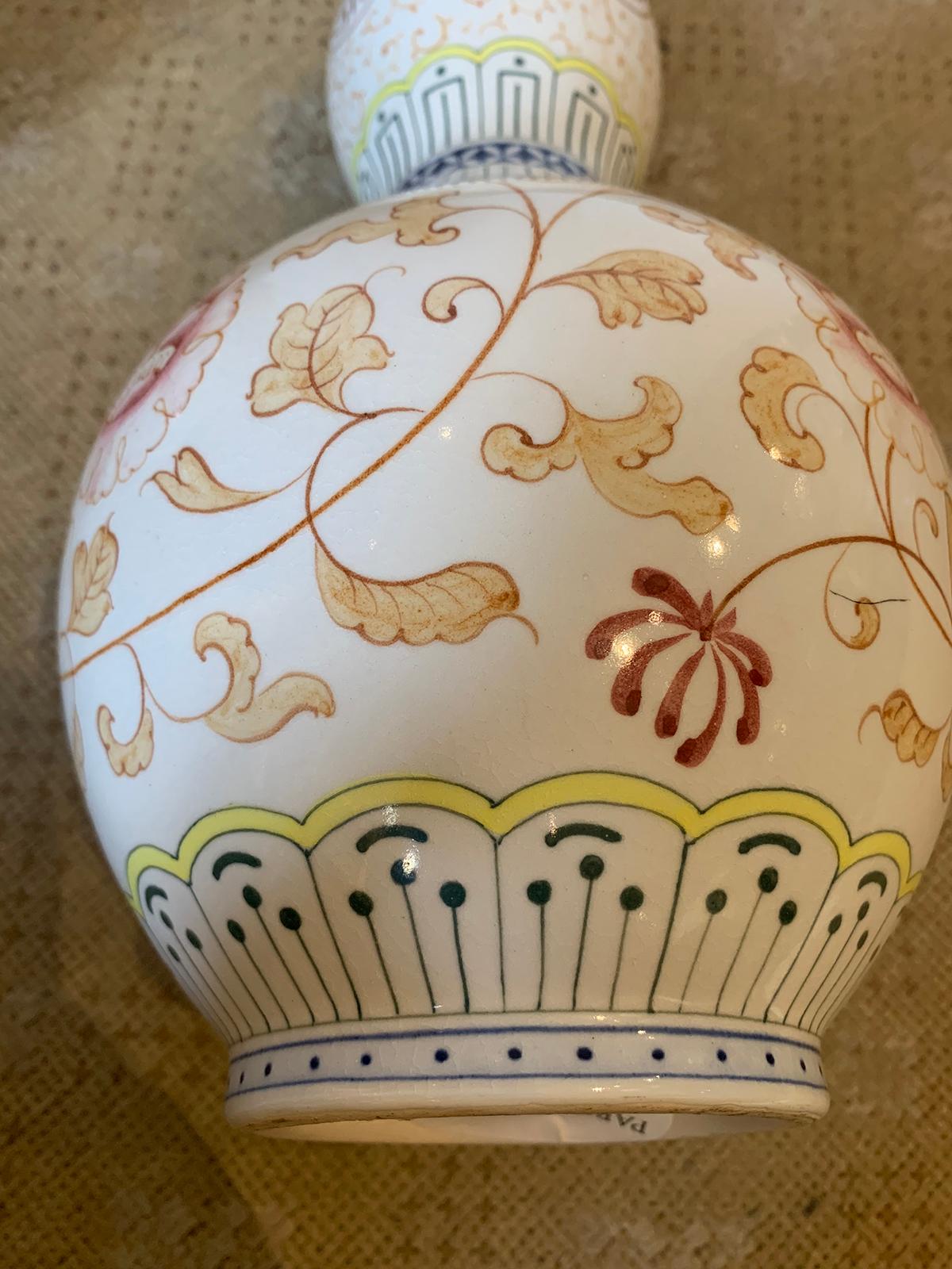 Pair of circa 1975 Chinese Hand Painted Double Gourd Vases Made in Taiwan R.O.C. 7