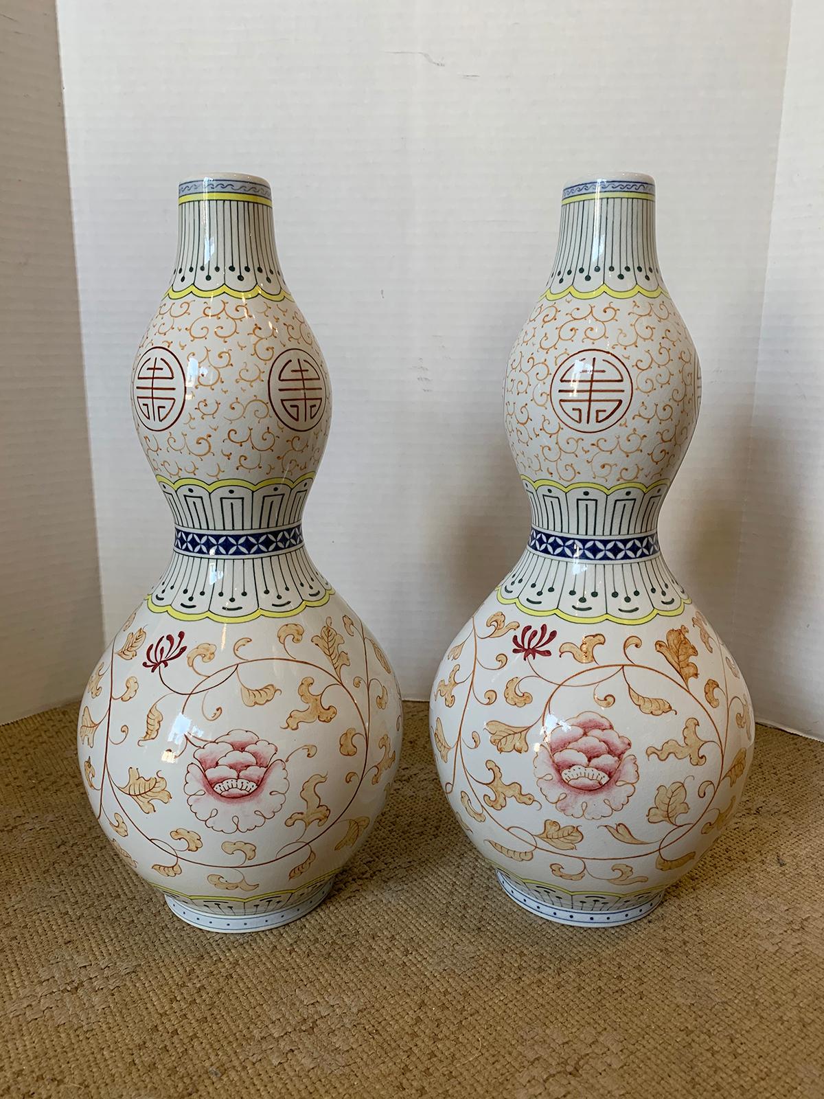 Pair of 20th century circa 1975 Chinese hand painted double gourd vases, made in Taiwan R.O.C., marked.