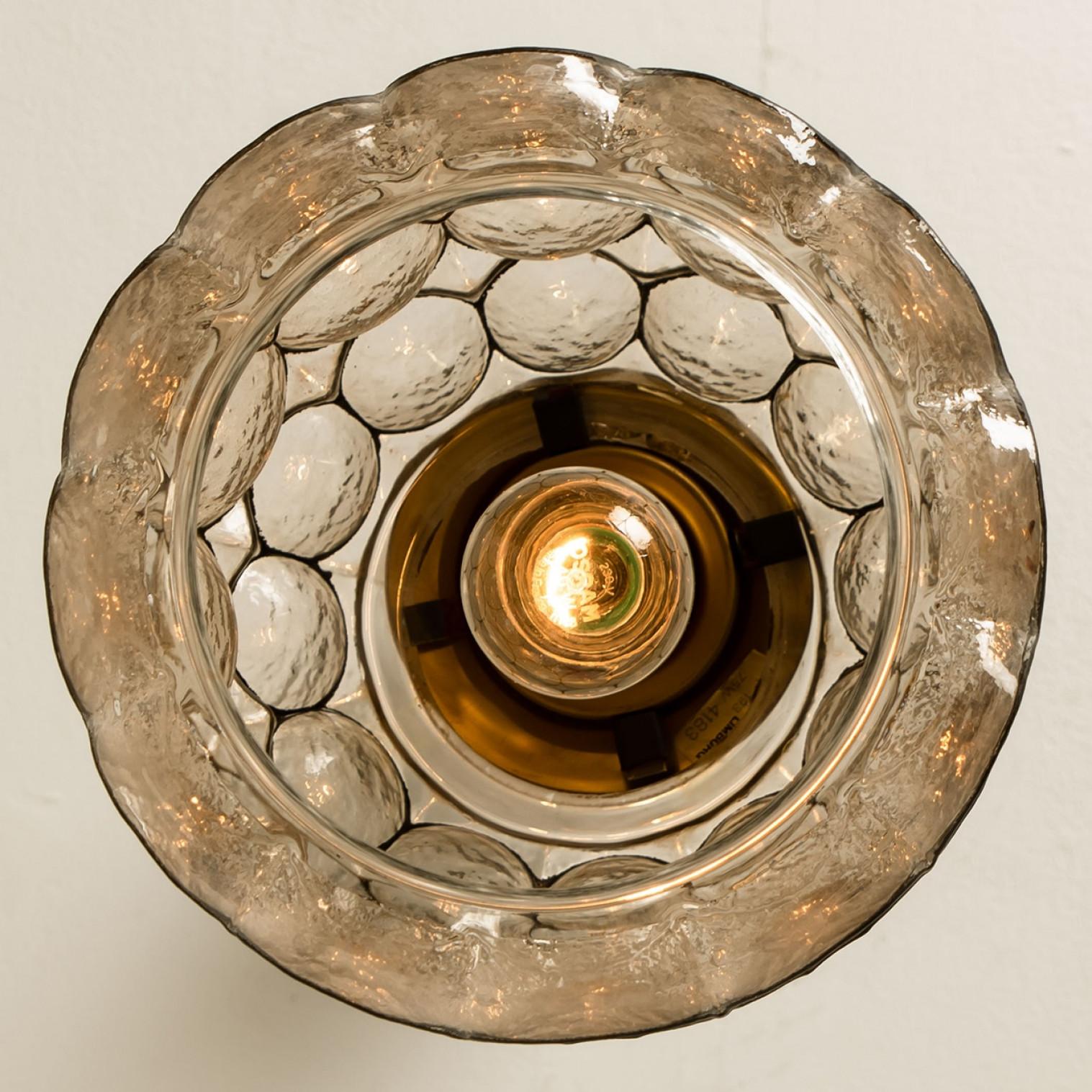 Pareja de candelabros circulares de hierro y cristal burbuja, Limburgo, años 70 en venta 3