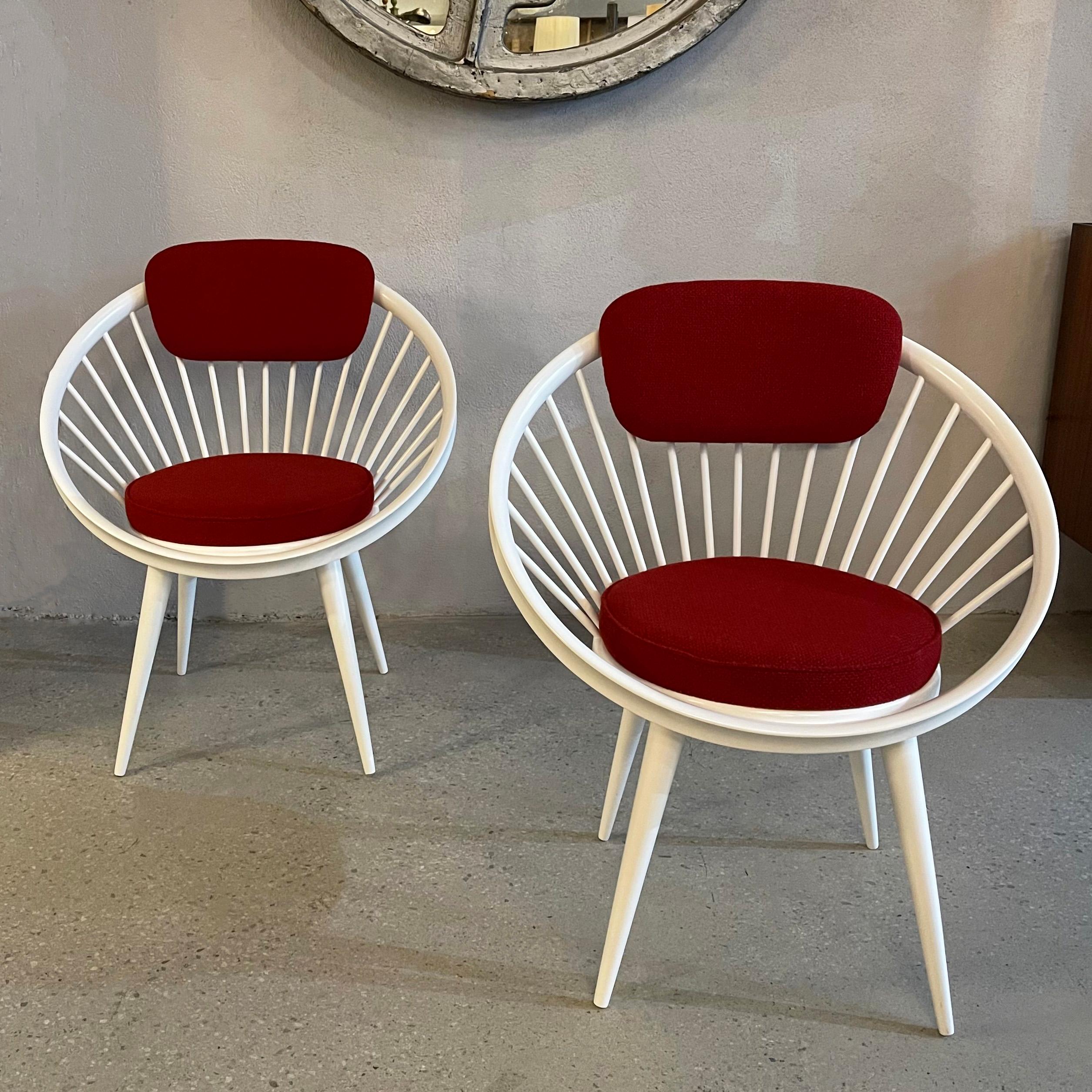 Scandinavian Modern  Pair Of Circle Lounge Chairs By Yngve Ekström For Swedese, Sweden For Sale