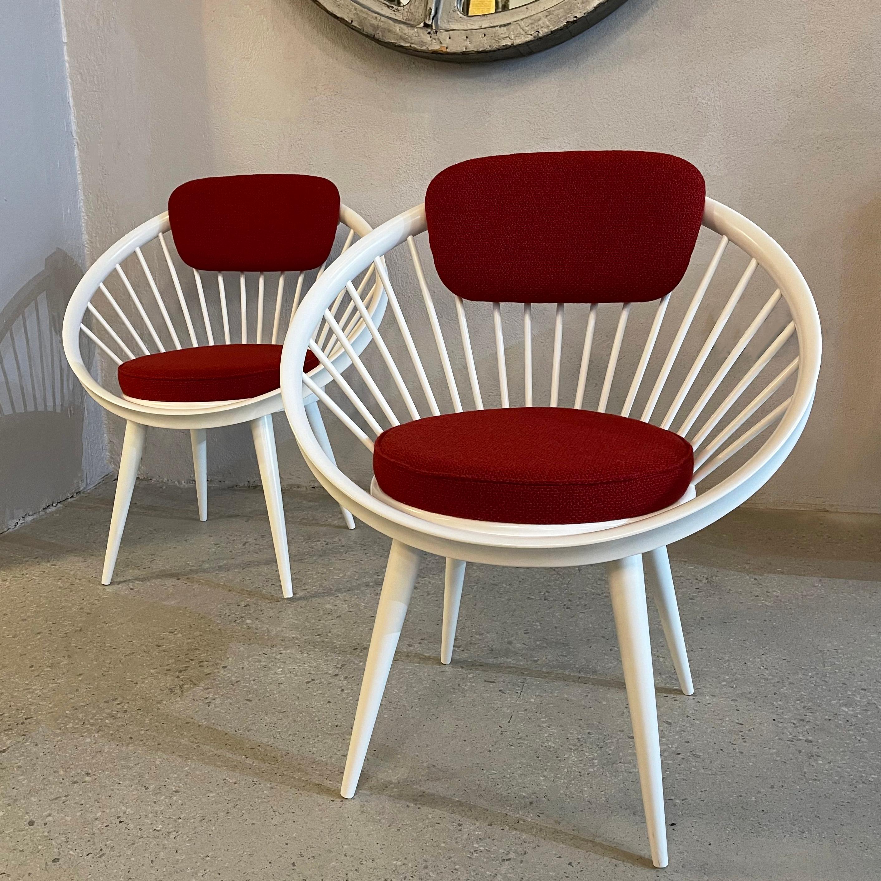 Lacquered  Pair Of Circle Lounge Chairs By Yngve Ekström For Swedese, Sweden For Sale