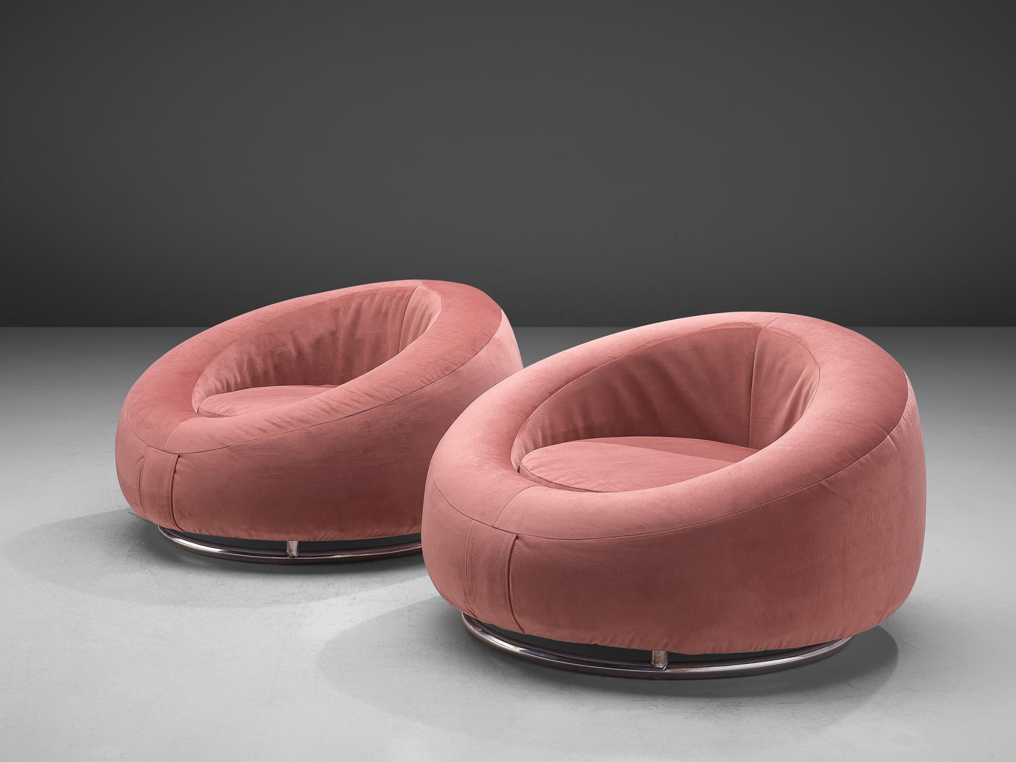 Hollywood Regency Pair of Circular Club Chairs in Pink Velvet
