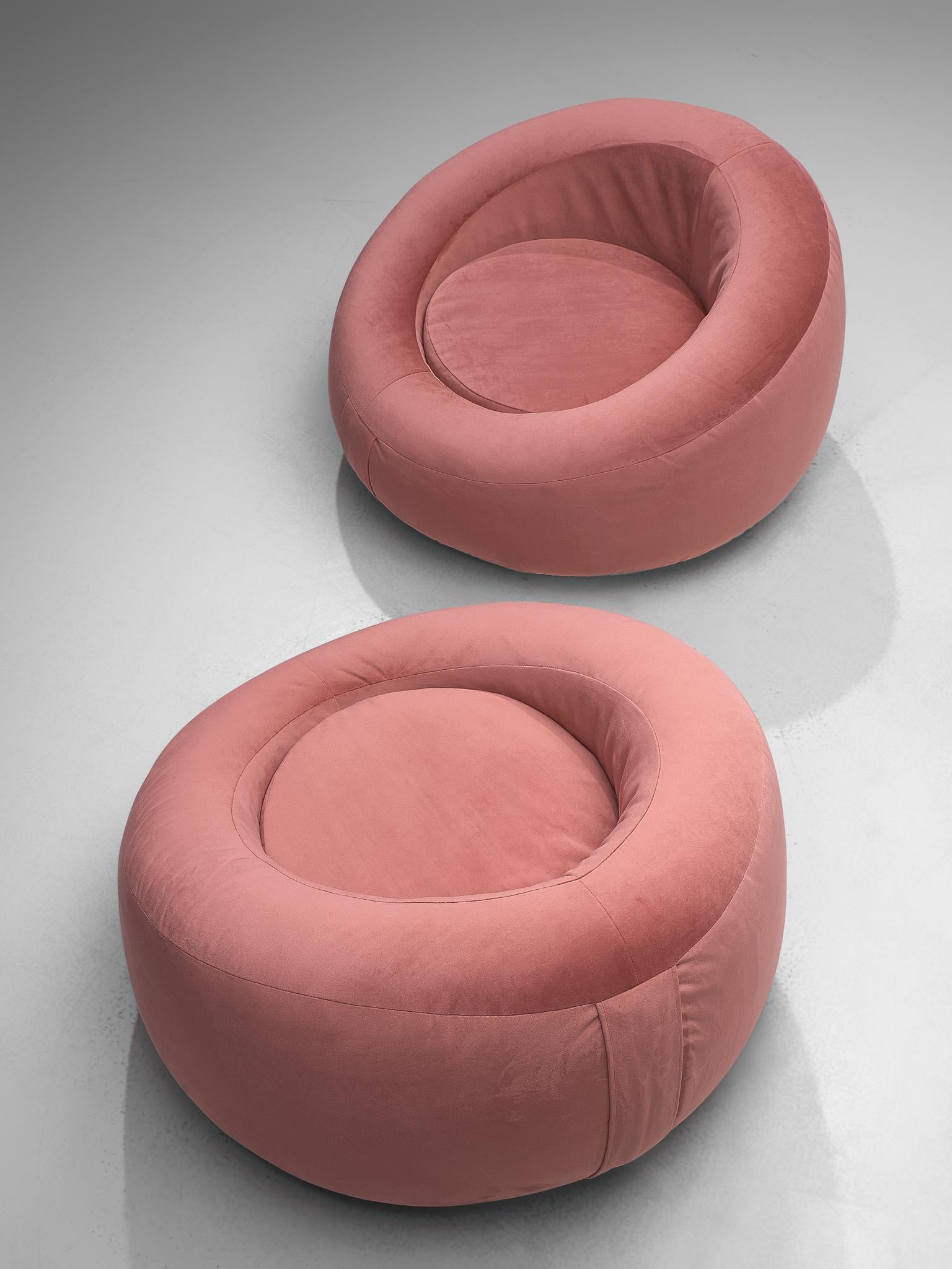 Hollywood Regency Pair of Circular Club Chairs in Pink Velvet