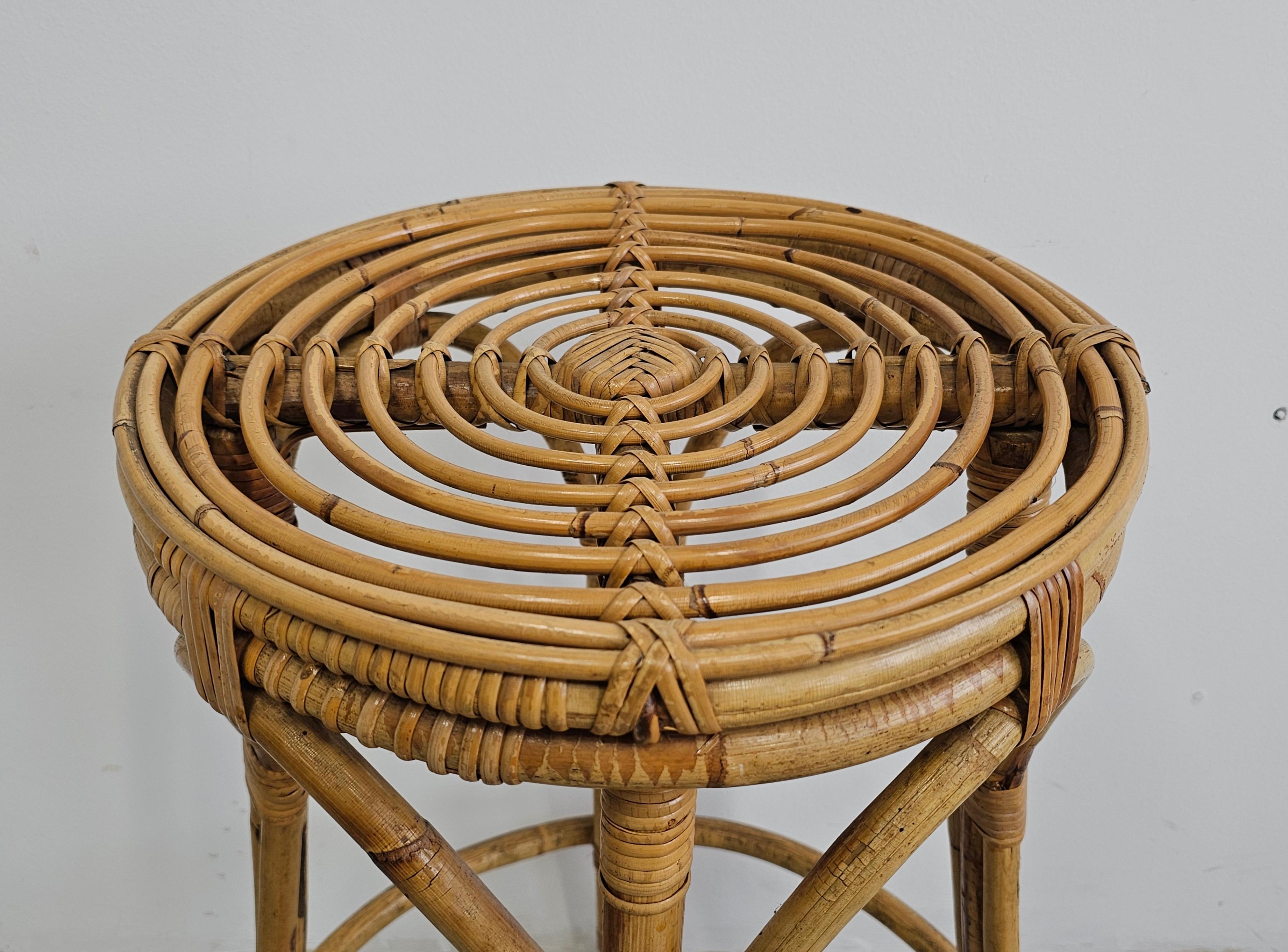 Pair of Circular Mid Century Modern Bamboo Bar Stools, Italy 1960s For Sale 1