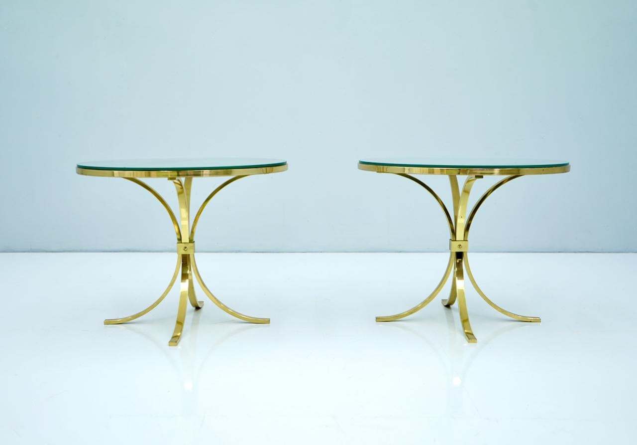 Pair of Circular Side Tables Brass & Mirror Glass by Münchner Werkstätten, 1960s In Good Condition For Sale In Frankfurt / Dreieich, DE