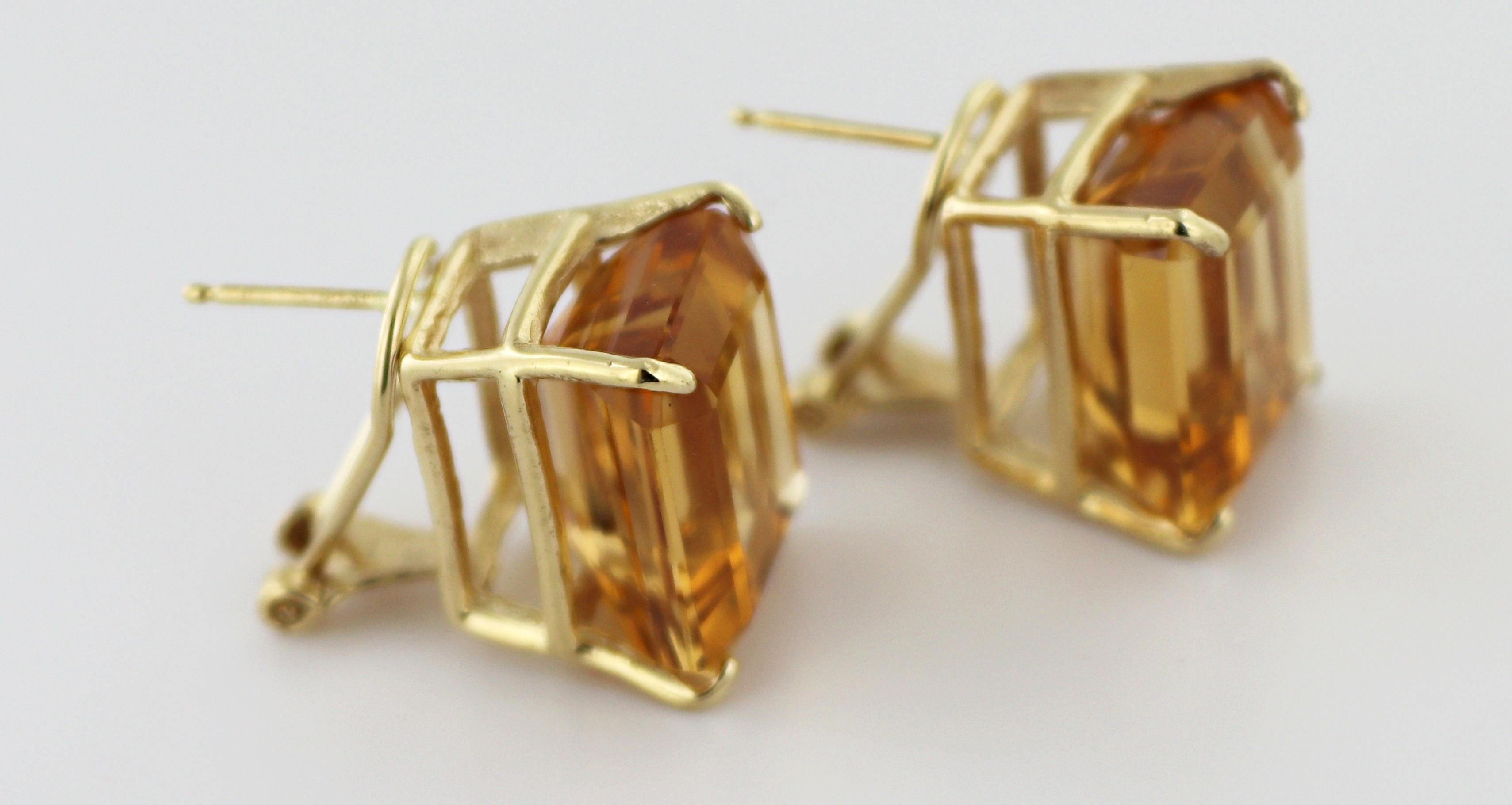 Emerald Cut Pair of Citrine, 14K Yellow Gold Earrings For Sale