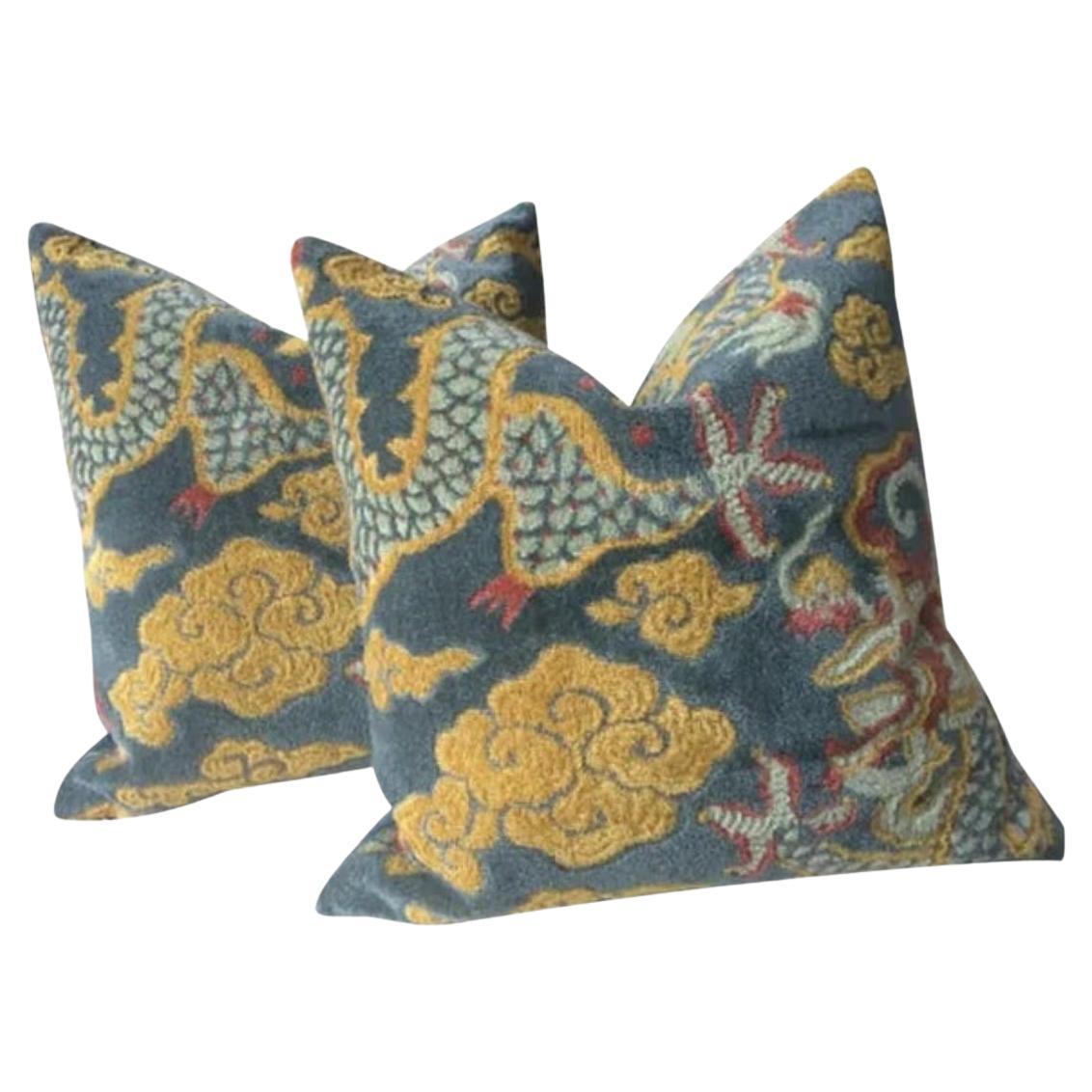 Coppia di cuscini "Tatsu" di Clarence House in verde acqua