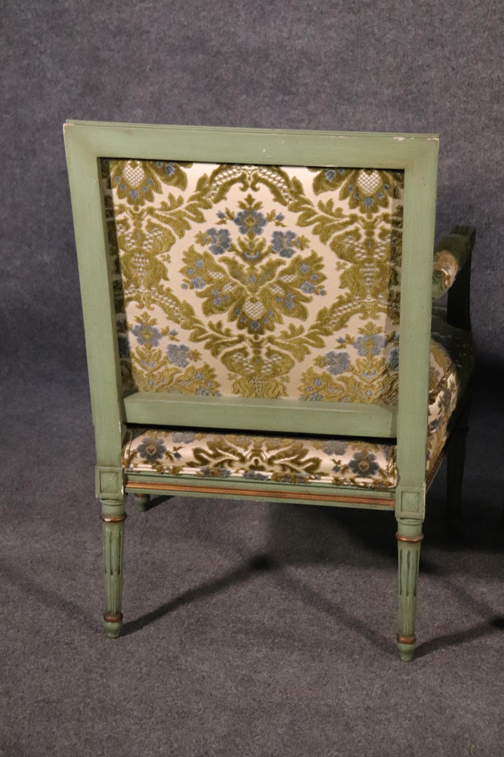 Pair of Class Square Back Paint Decorated Louis XVI Bergere Chairs, Circa 1950 4
