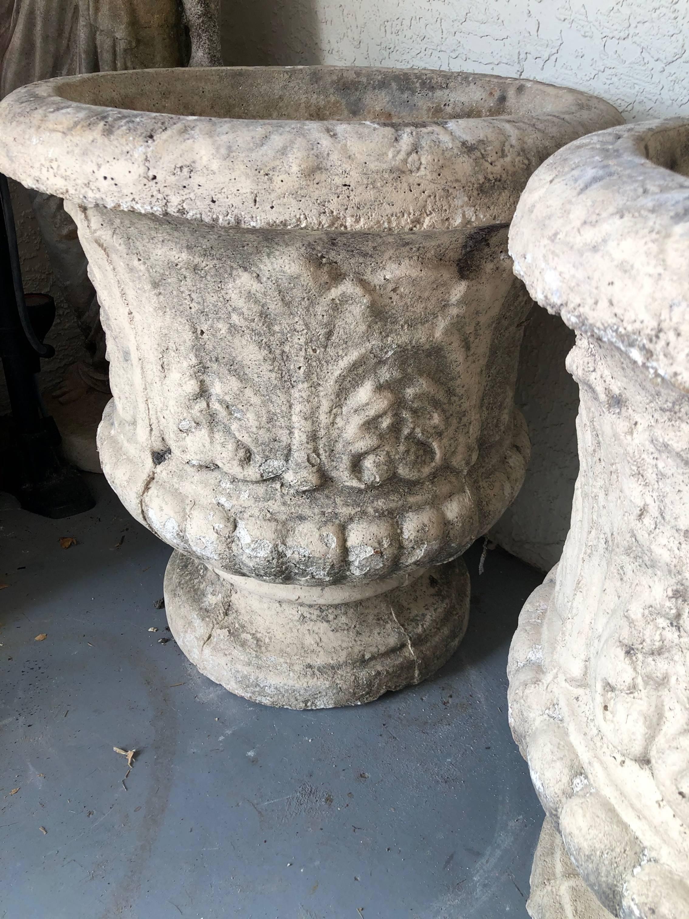 Pair of Classic Cast Stone Garden Urns with Acanthus Leaf Scrollwork 3