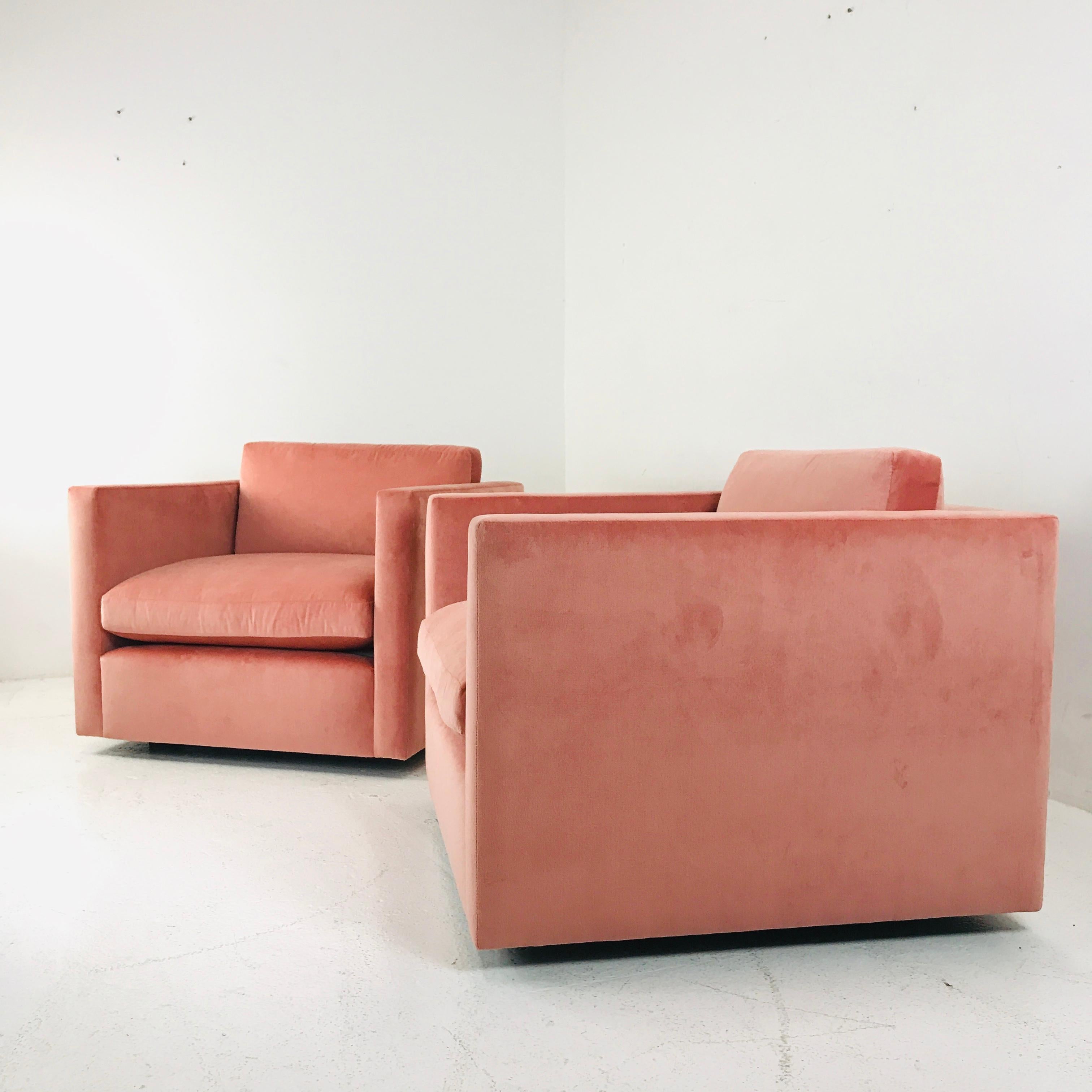 Pair of Classic Cube Chairs in the Style of Milo Baughman 1