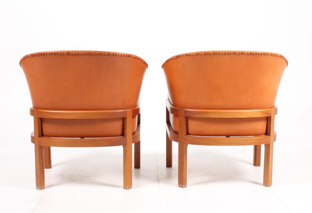 Pair of Classic Danish Lounge Chairs by Mogens Koch for Rud Rasmussen, 1930s 3