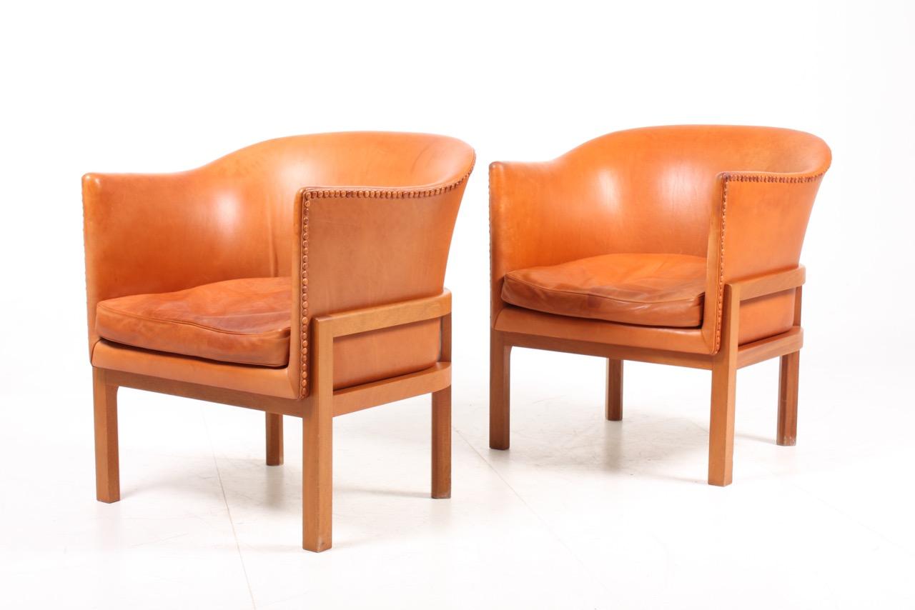 Pair of Classic Danish Lounge Chairs by Mogens Koch for Rud Rasmussen, 1930s In Good Condition In Lejre, DK