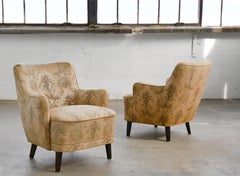 Zwei klassische dänische Sessel aus der Mitte der 1950er Jahre mit niedrigem Sitzkomfort