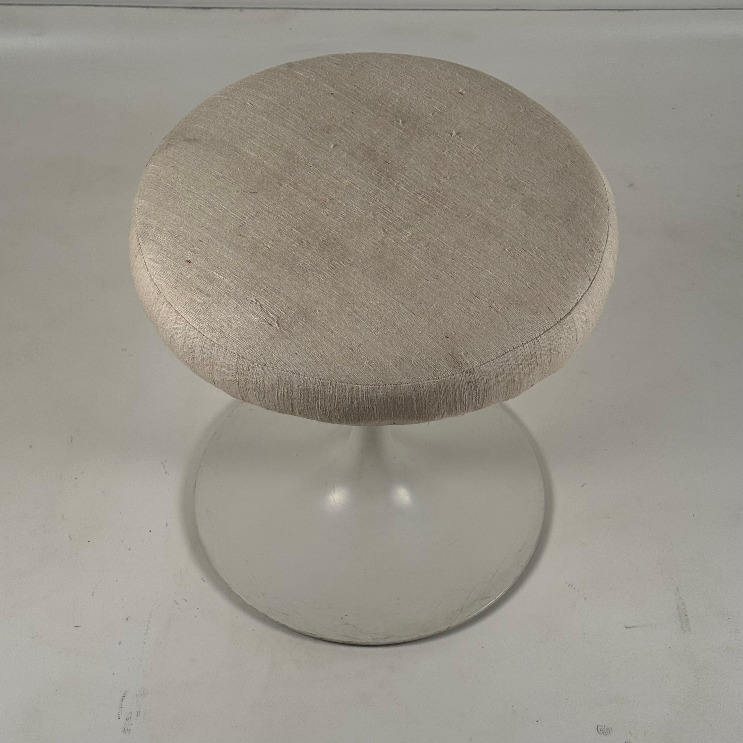 Pareja de taburetes clásicos originales Tulipán de Eero Saarinen para Knoll Estadounidense en venta