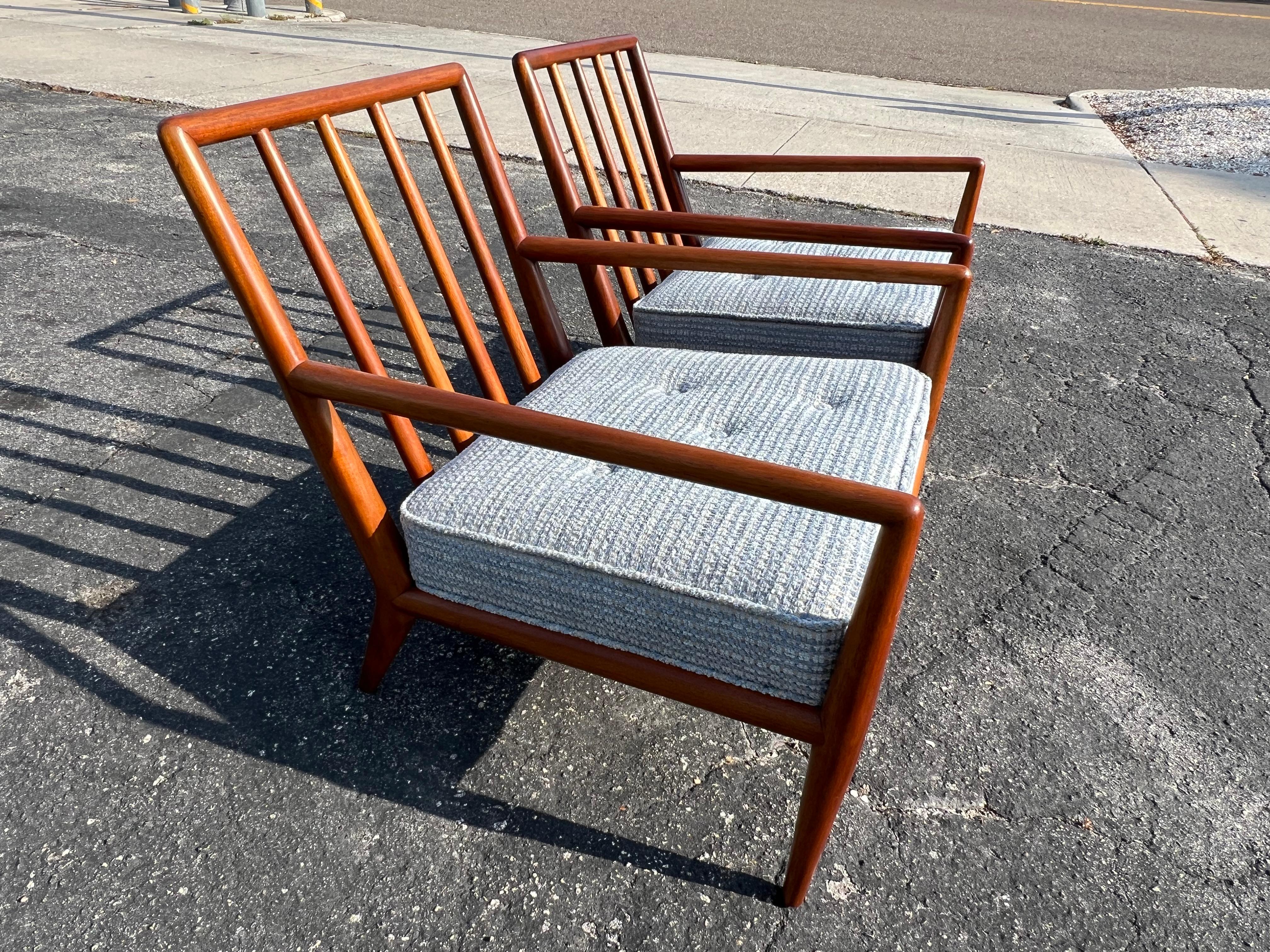 American Pair of Classic T.H. Robsjohn-Gibbings Armchairs for Widdicomb, ca' 1950's For Sale