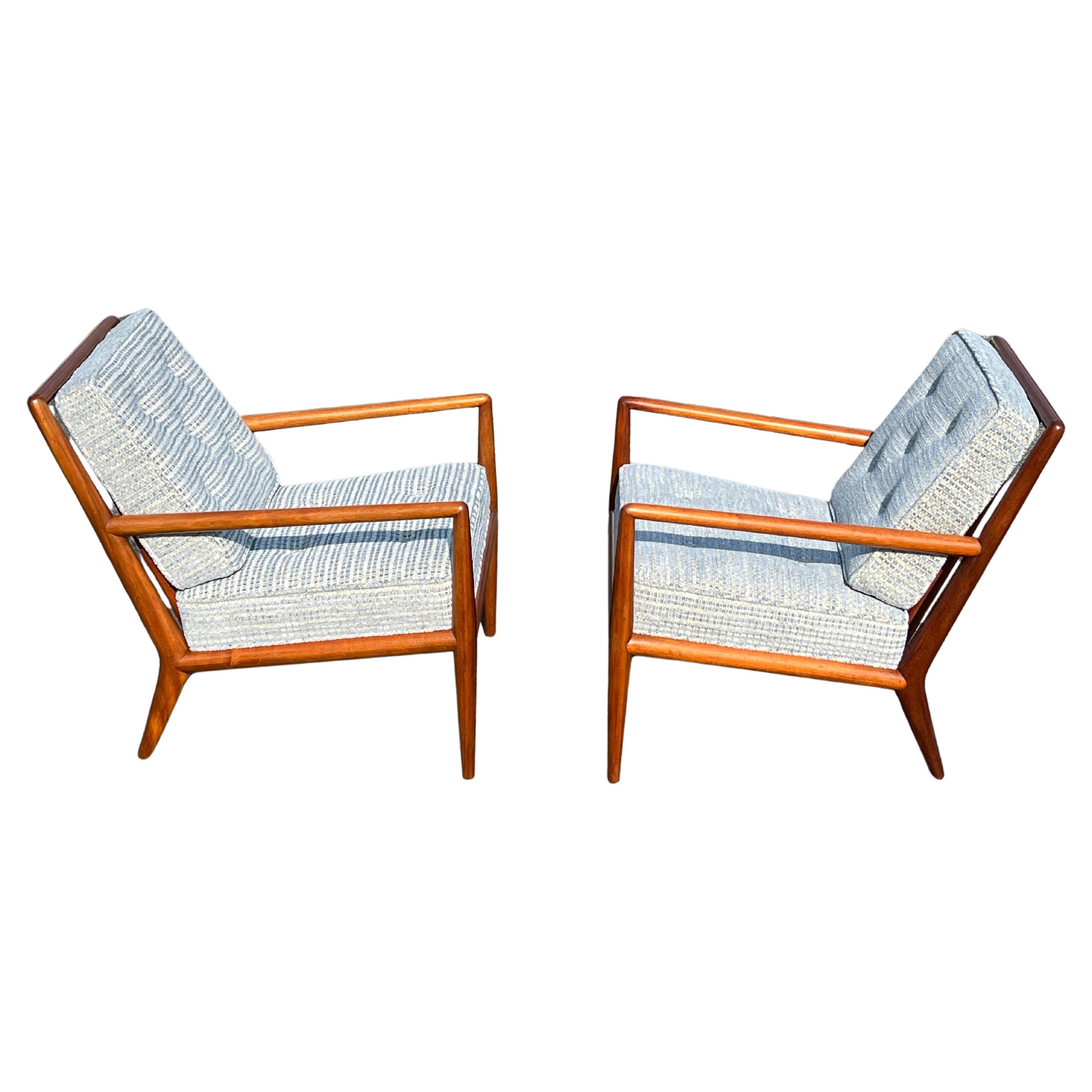 Pair of Classic T.H. Robsjohn-Gibbings Armchairs for Widdicomb, ca' 1950's For Sale