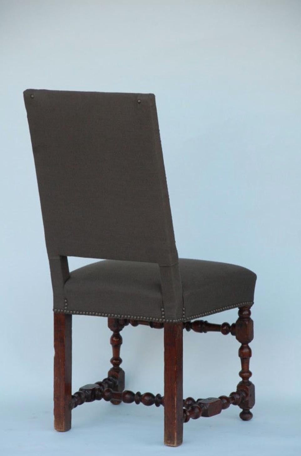 18th Century and Earlier Pair of Classic Turned Wood Louis XIII Style Side Chairs For Sale