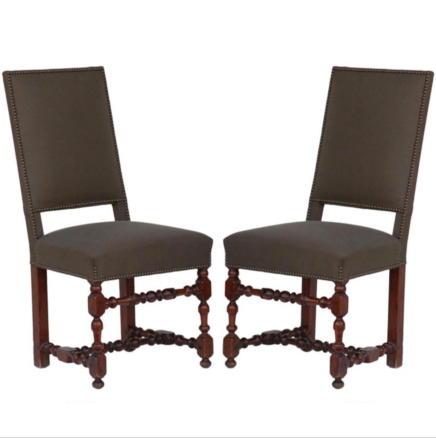 Pair of Classic Turned Wood Louis XIII Style Side Chairs For Sale