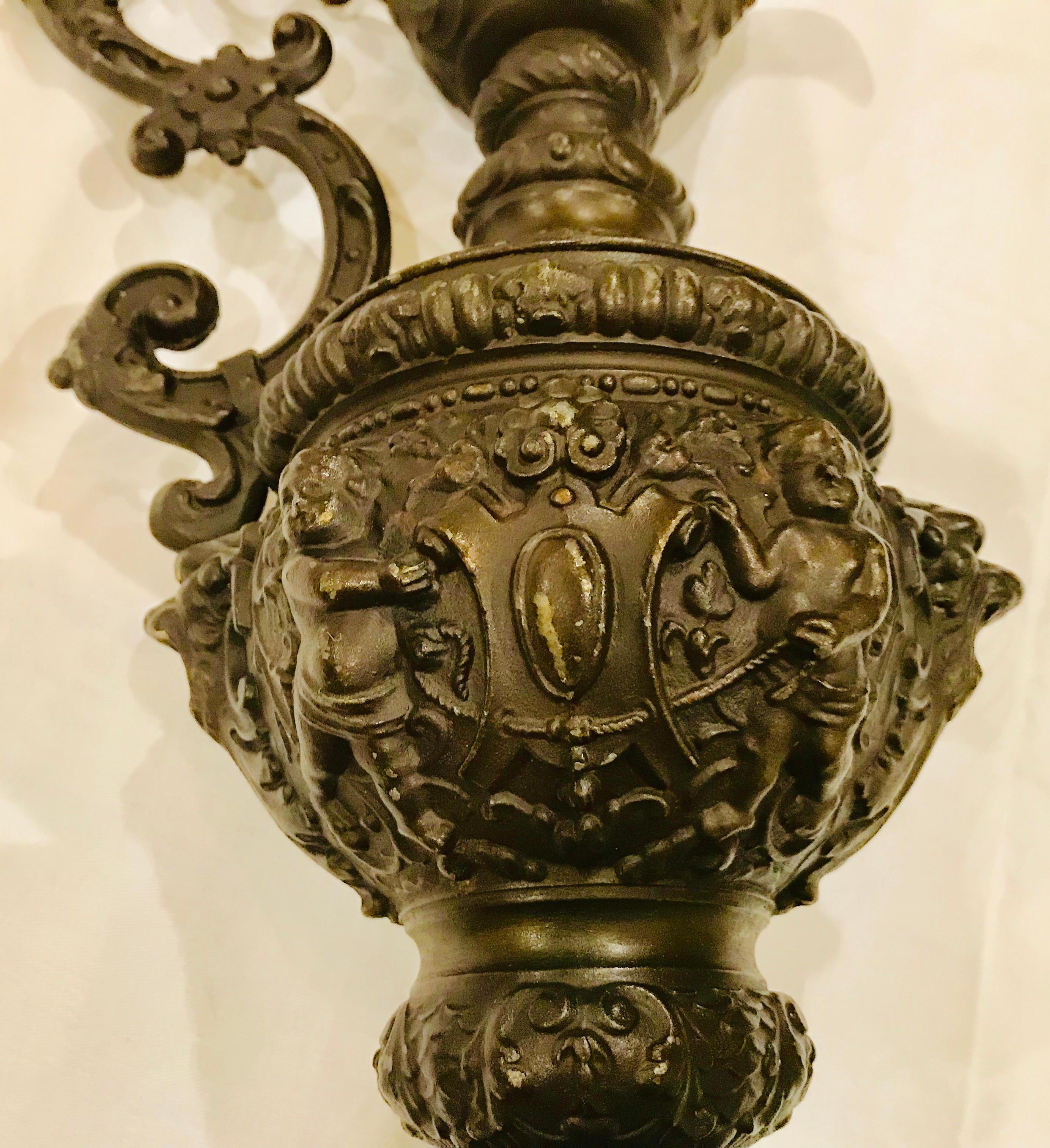 Oiled Pair of Classical 19th Century Bronze Fountain Ewers For Sale
