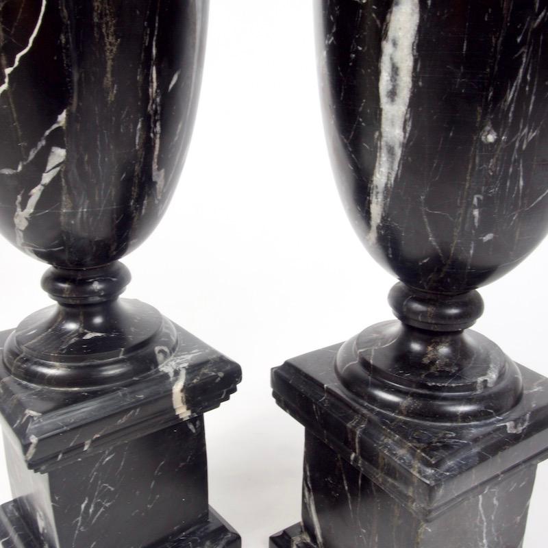Pair of Classical Black Marble Urns In Good Condition In London, GB