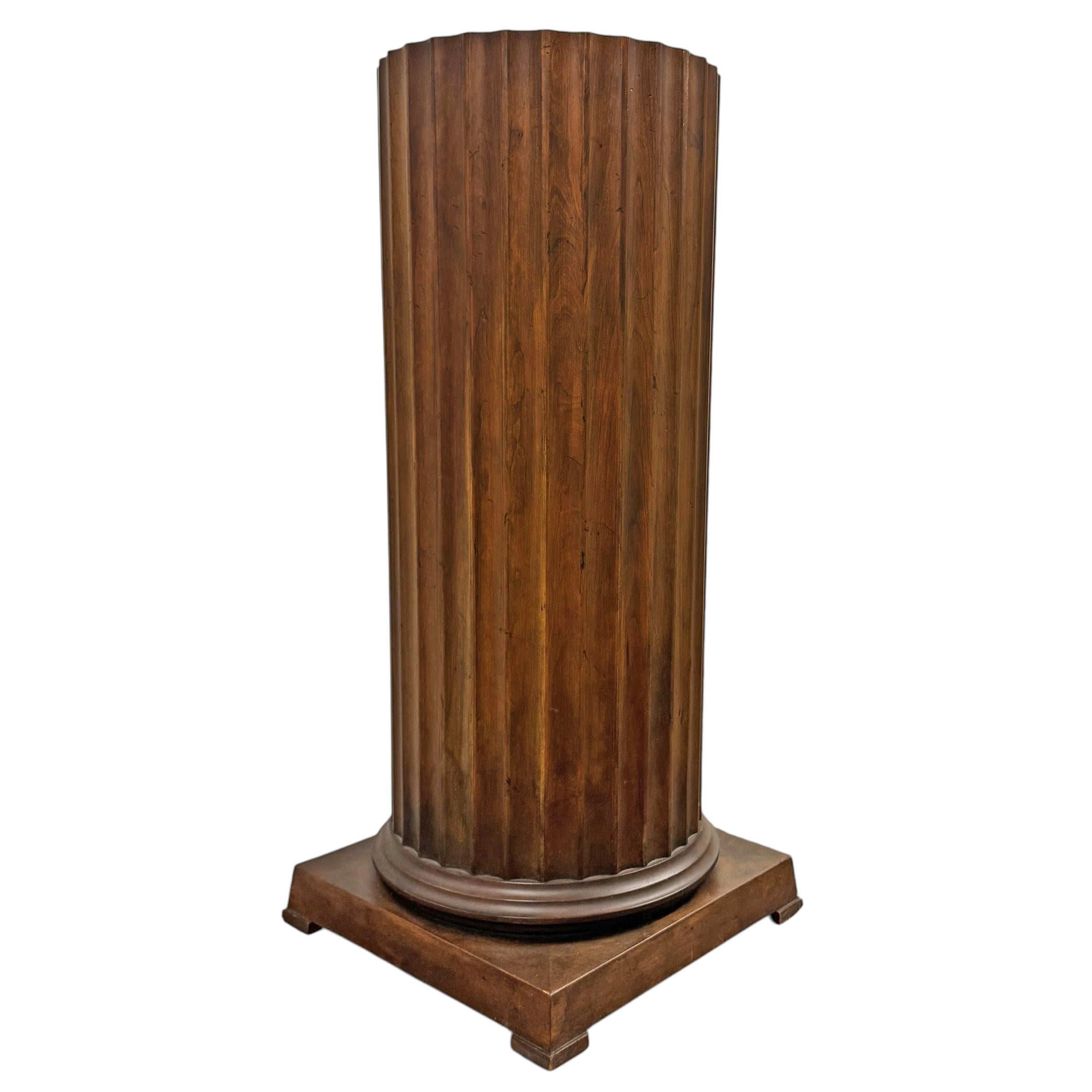 Neoclassical Pair of Classical Column Pedestals For Sale