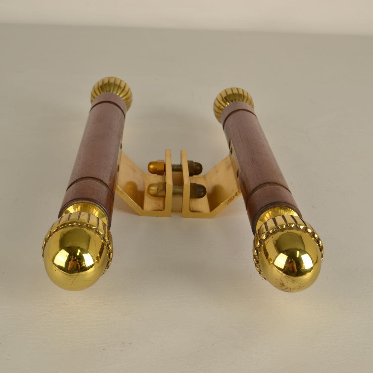 Pair of Classical Push Pull Door Handles in Bronze and Wood For Sale 3