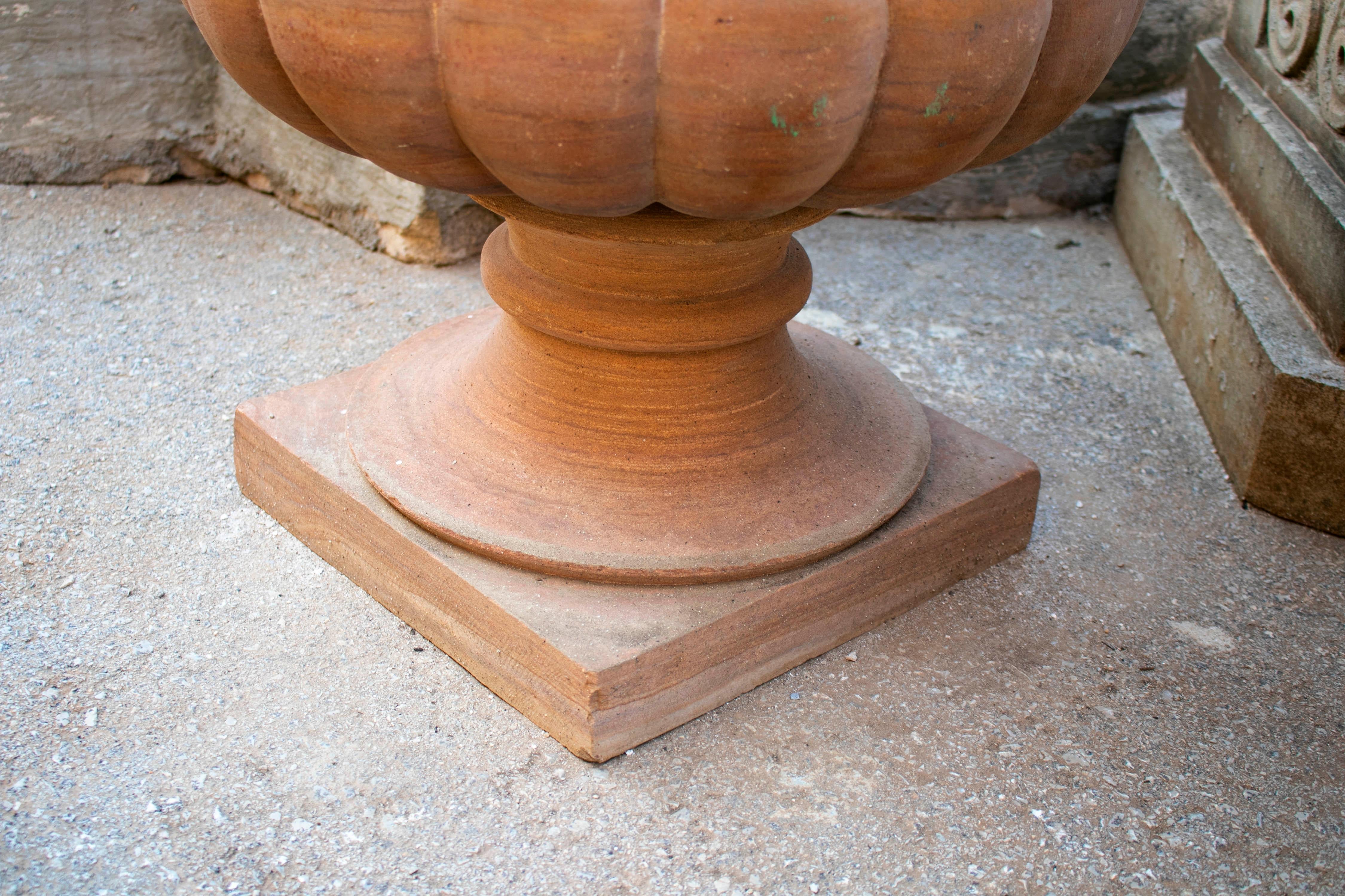 Stone Pair of Classical Sandstone Garden Urns