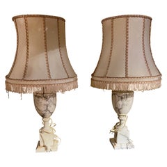 Coppia di lampade da tavolo in marmo alabastro del Classicismo