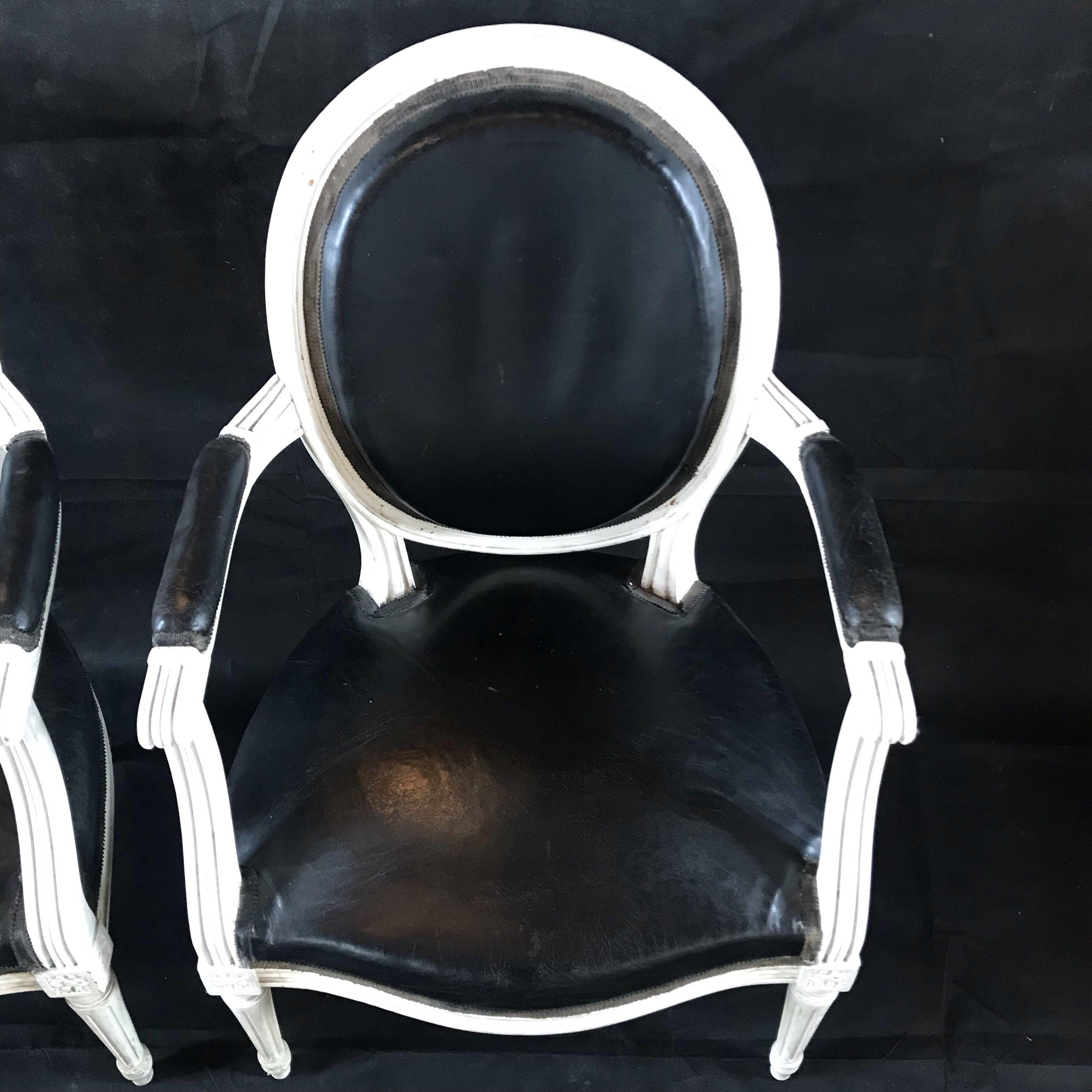 Pair of Classy Black Leather and White Painted Louis XVI Fauteuils Armchairs 1