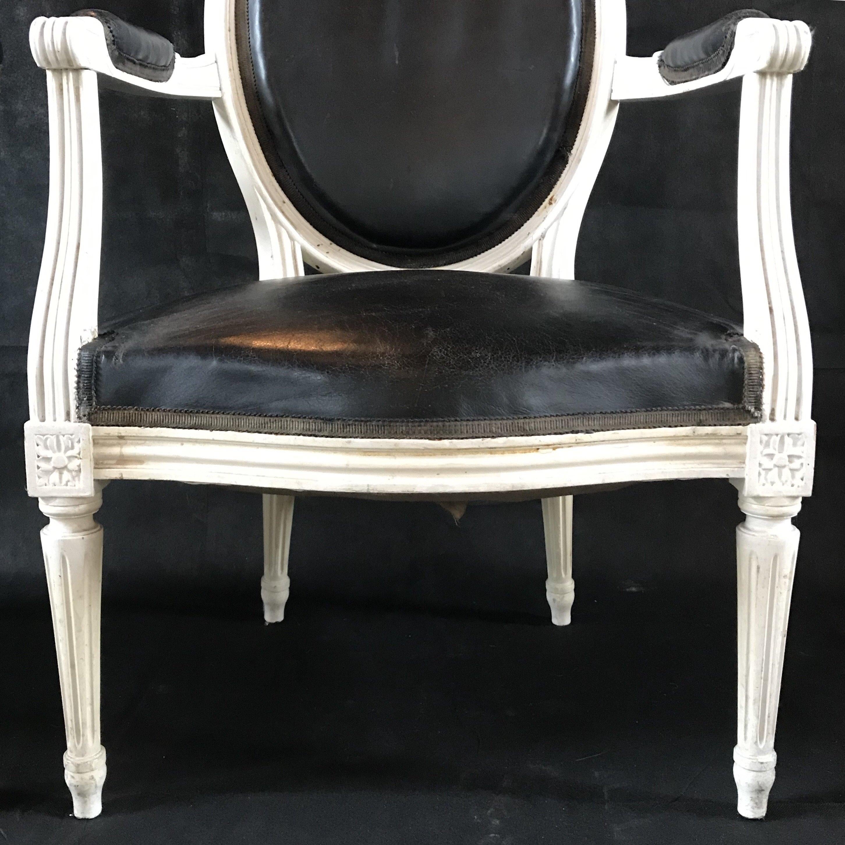 Pair of Classy Black Leather and White Painted Louis XVI Fauteuils Armchairs 2