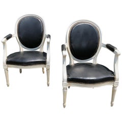 Pair of Classy Black Leather and White Painted Louis XVI Fauteuils Armchairs