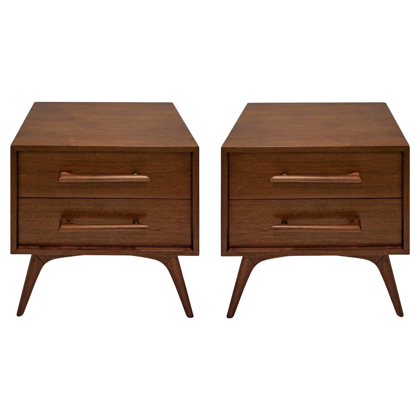 Pair of Clean Line Bedside Tables in Walnut 1960s