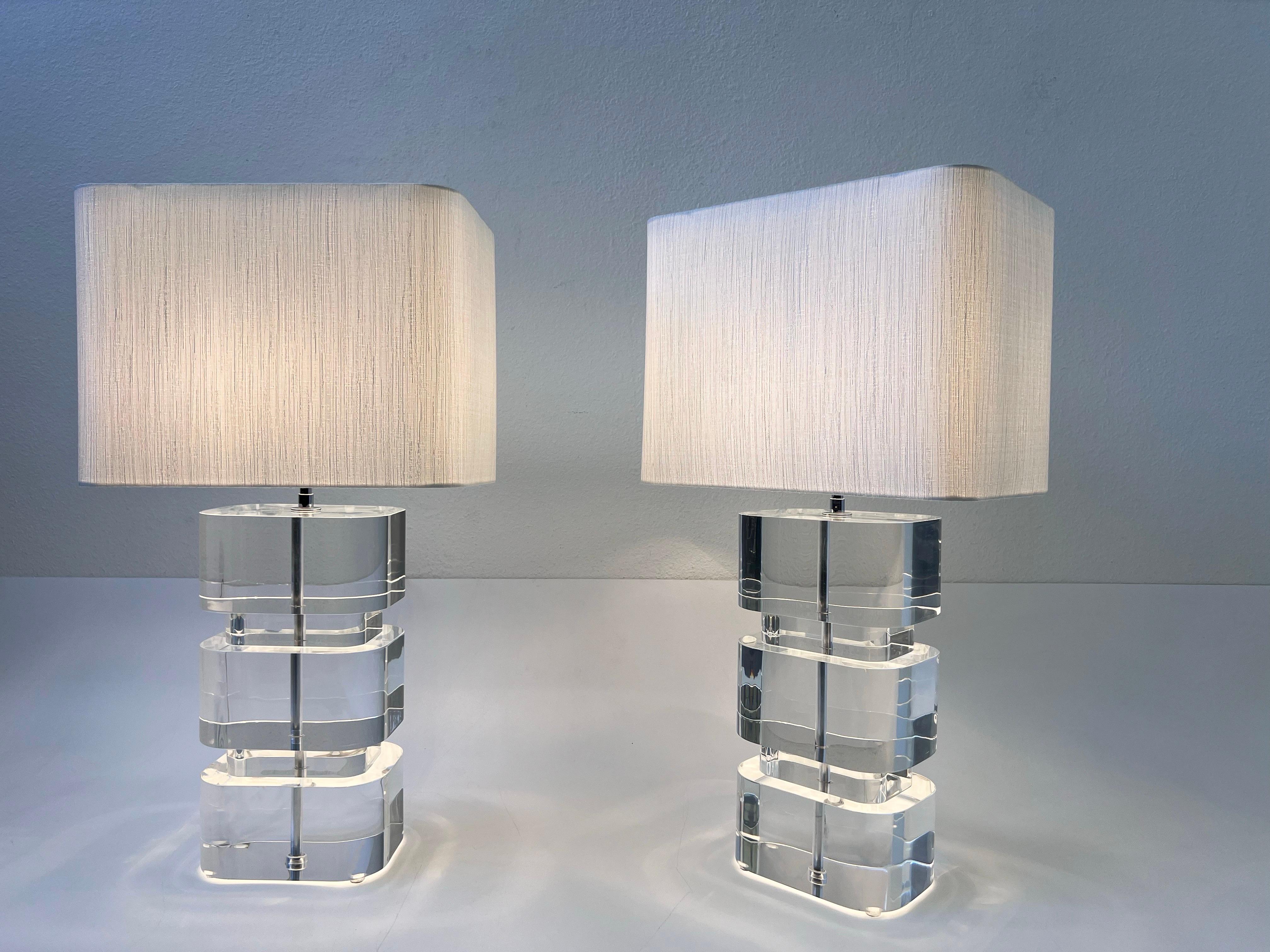 Pair of Clear Acrylic and Chrome Table Lamps by Karl Springer  In Good Condition For Sale In Palm Springs, CA