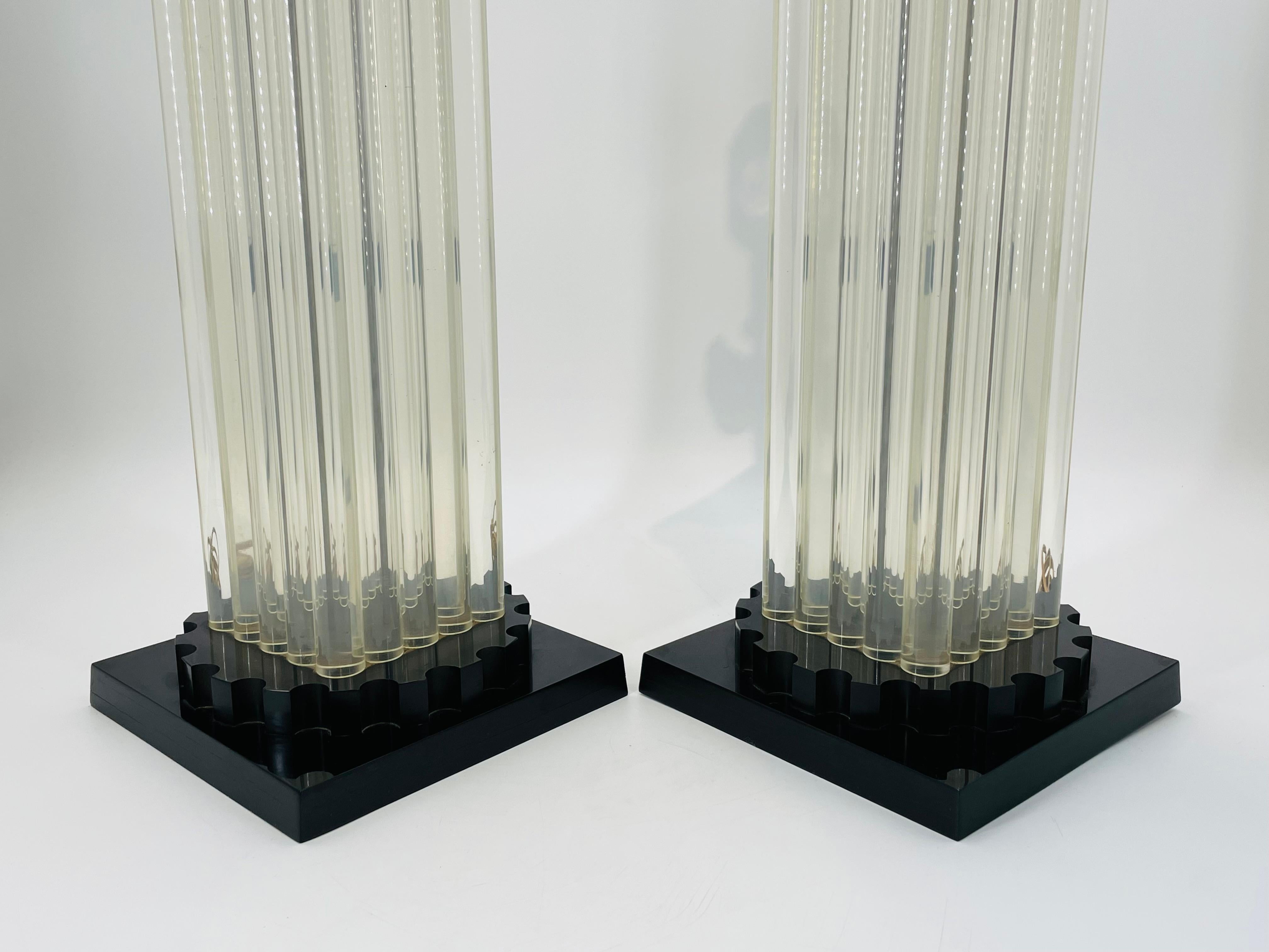 Pair of Clear & Black Lucite Lamps, USA 1960's For Sale 6
