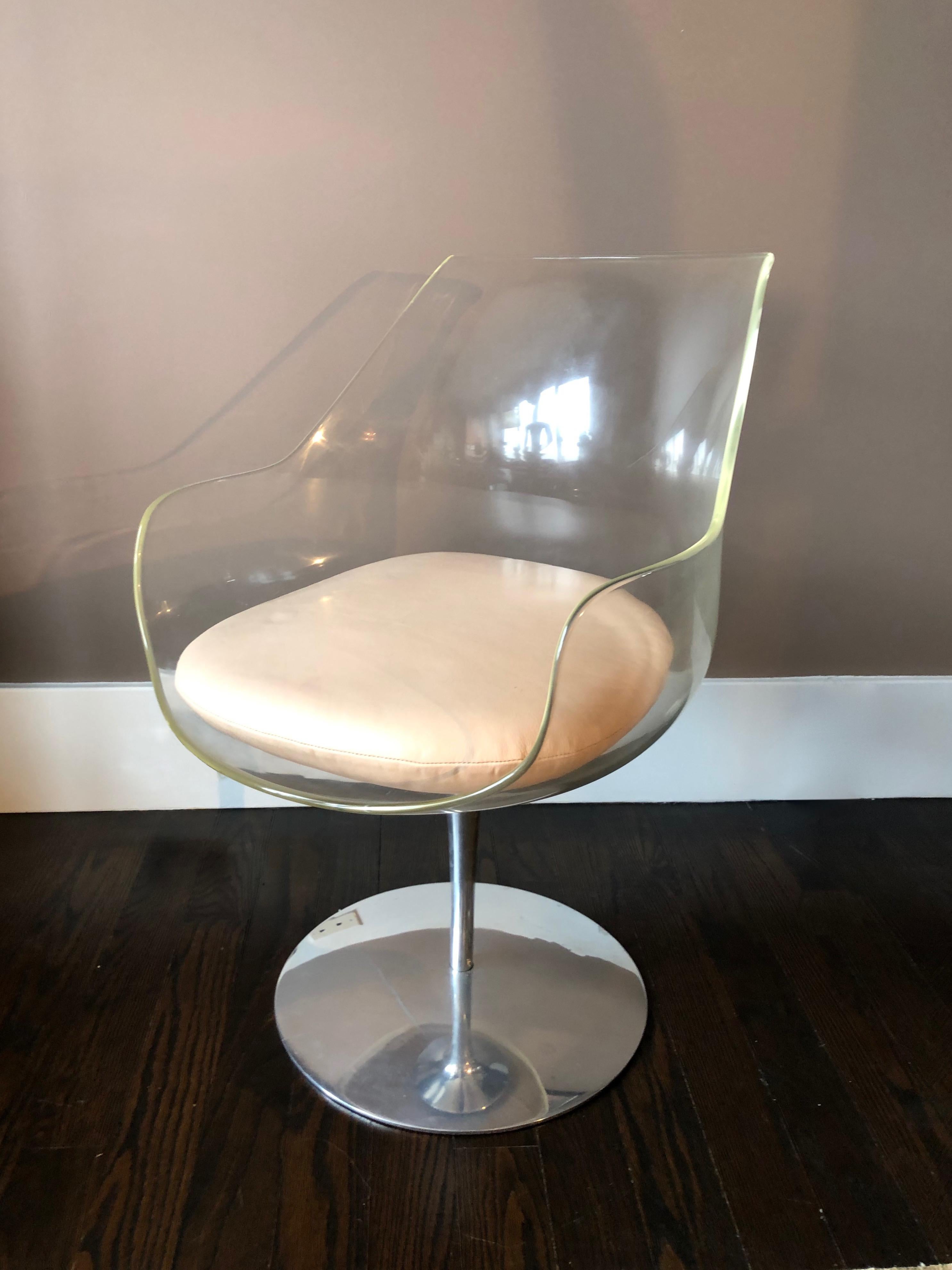 Mid-20th Century Pair of Clear “Champagne” Chairs by Erwine & Estelle Laverne, USA, circa 1968