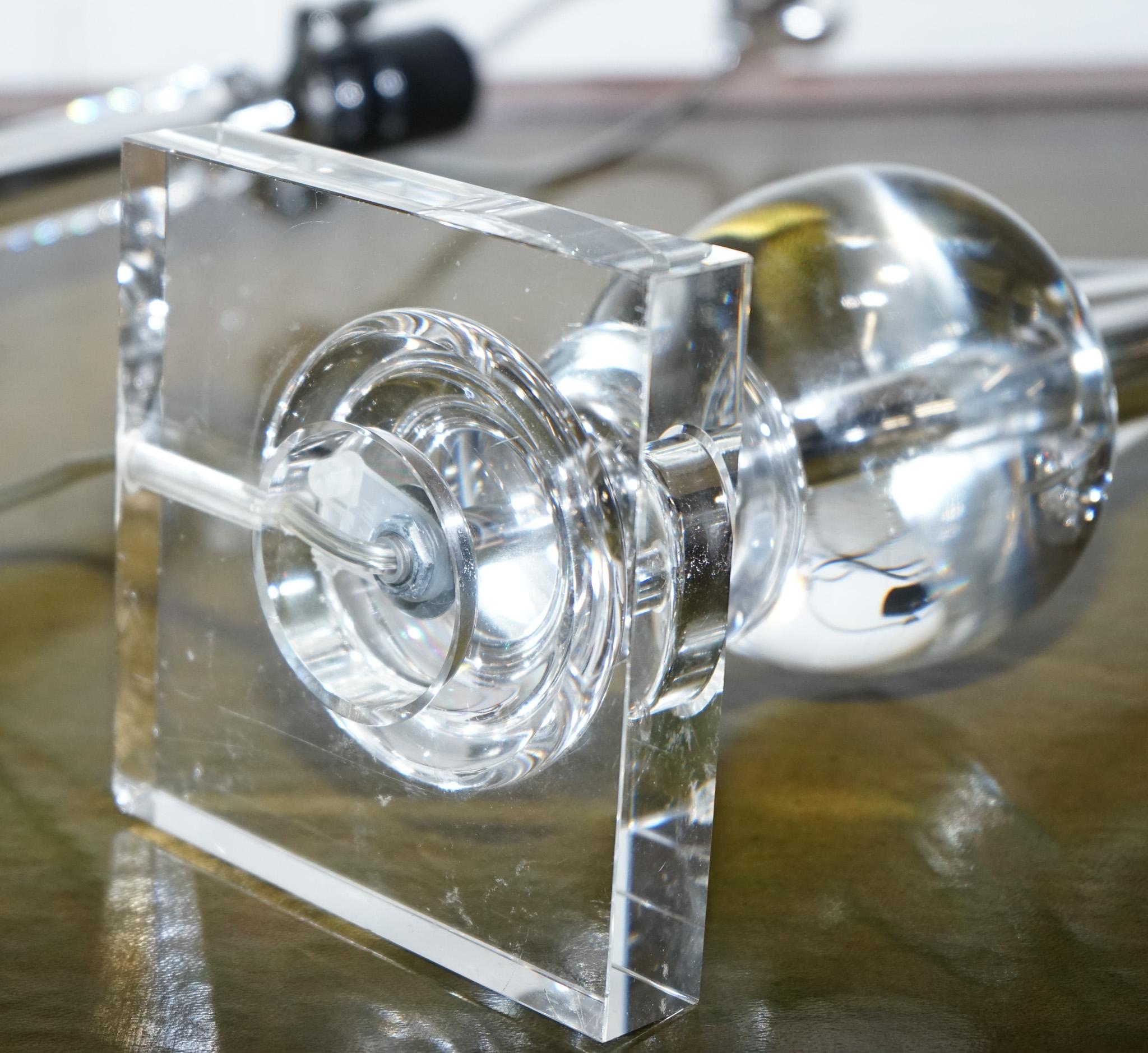 Paire de plafonniers de table en verre transparent à nuances noires en vente 5