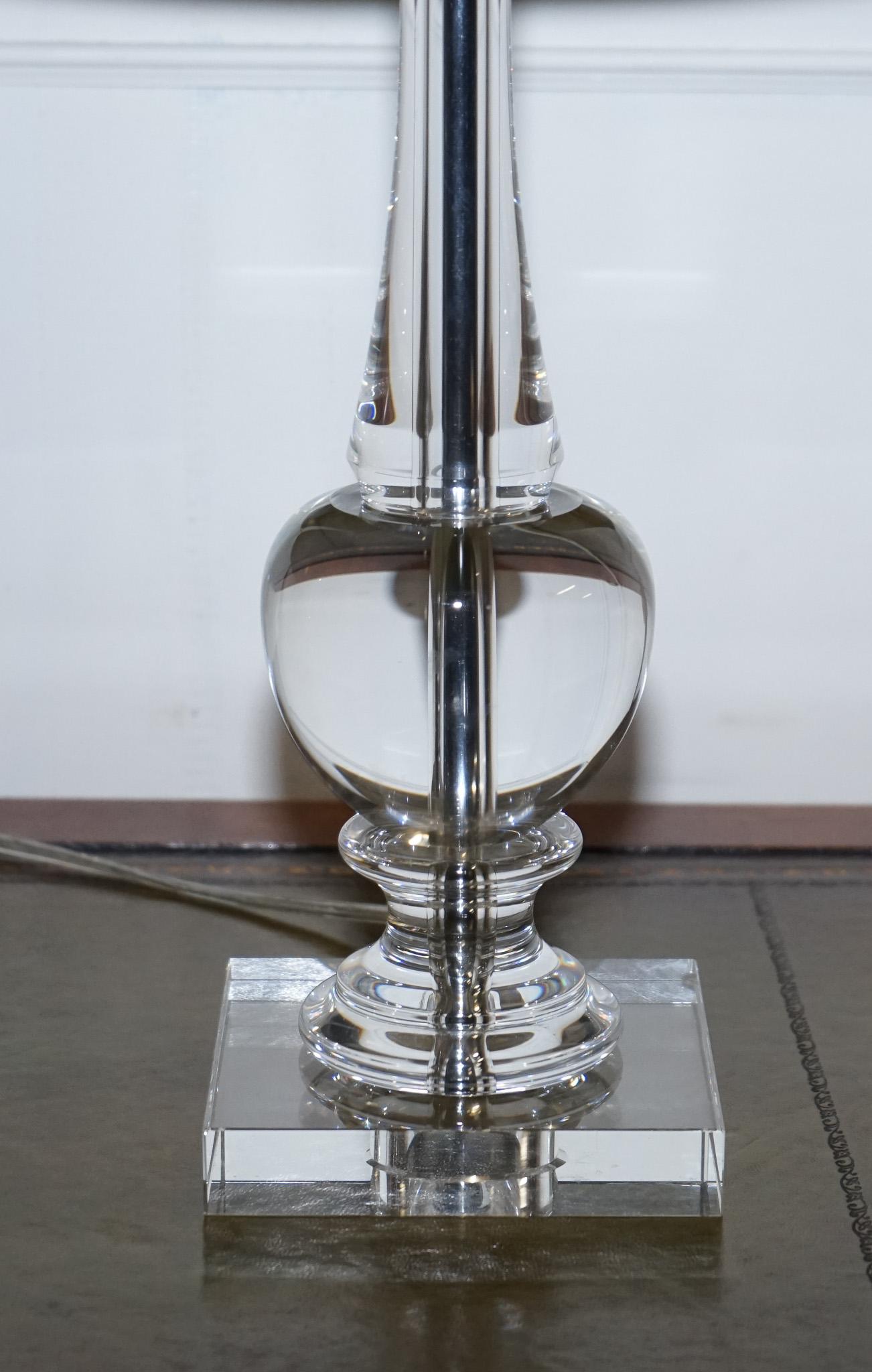 Paire de plafonniers de table en verre transparent à nuances noires en vente 1