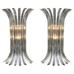 Paire de grandes appliques à tige en verre de Murano transparent avec veine noire et chrome, Italie